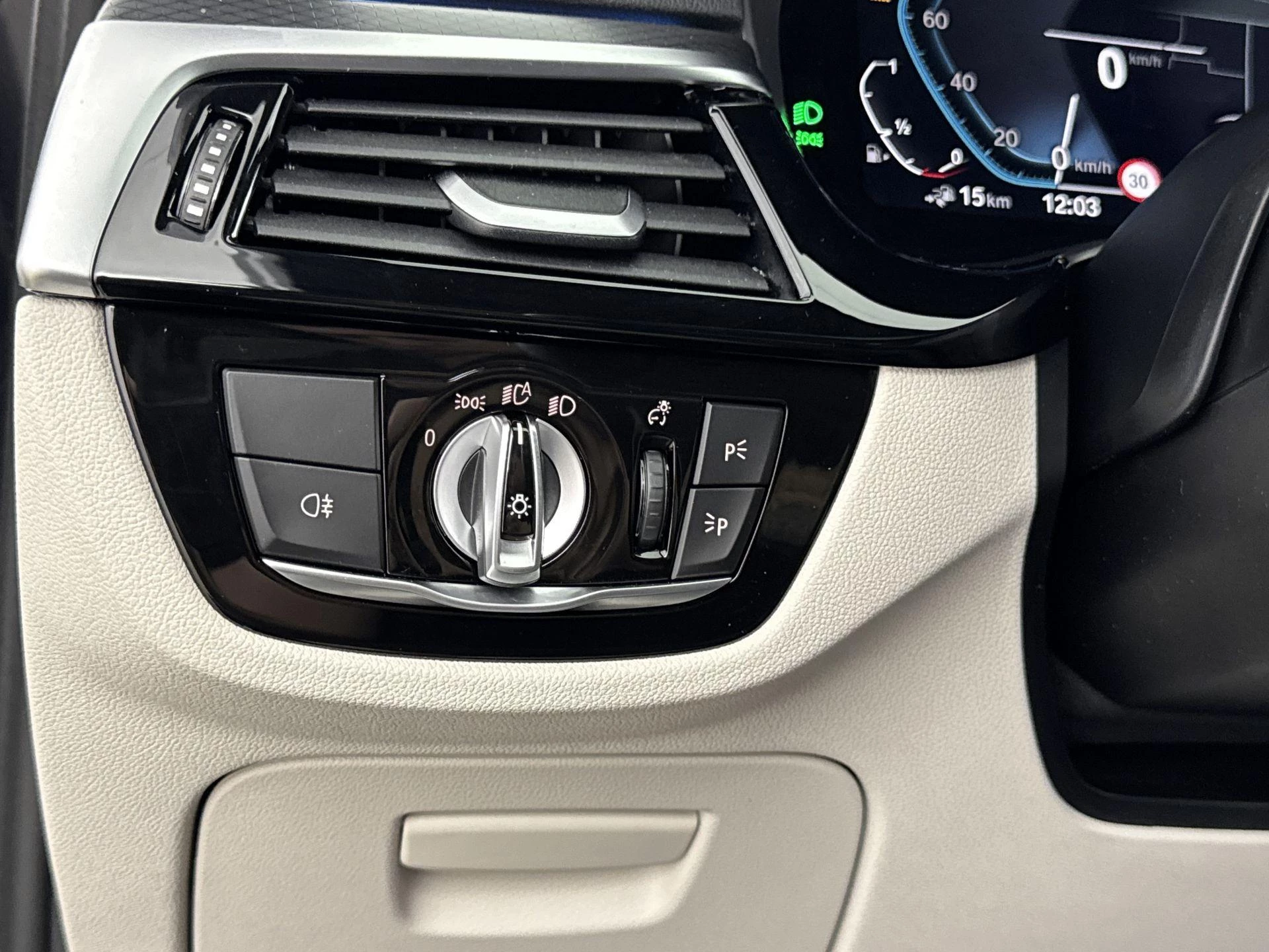 BMW-5 Serie-image-20