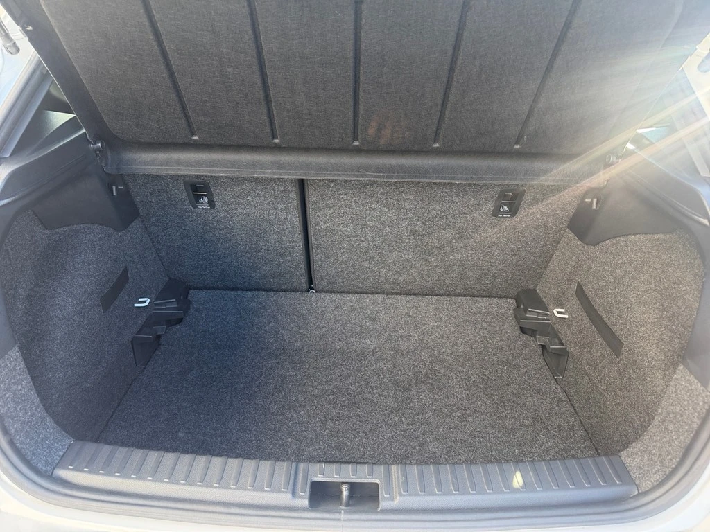 SEAT-Ibiza-image-12