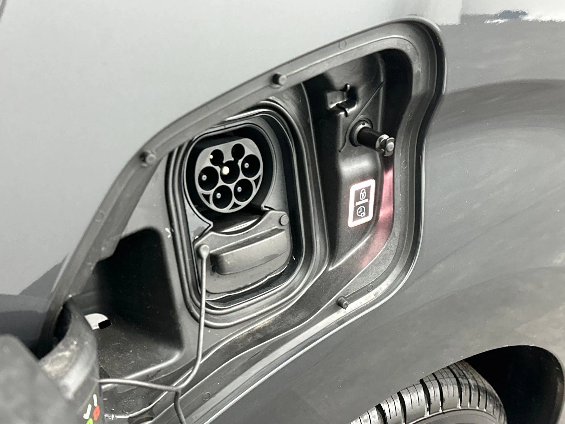 Opel-Vivaro-e-image-14