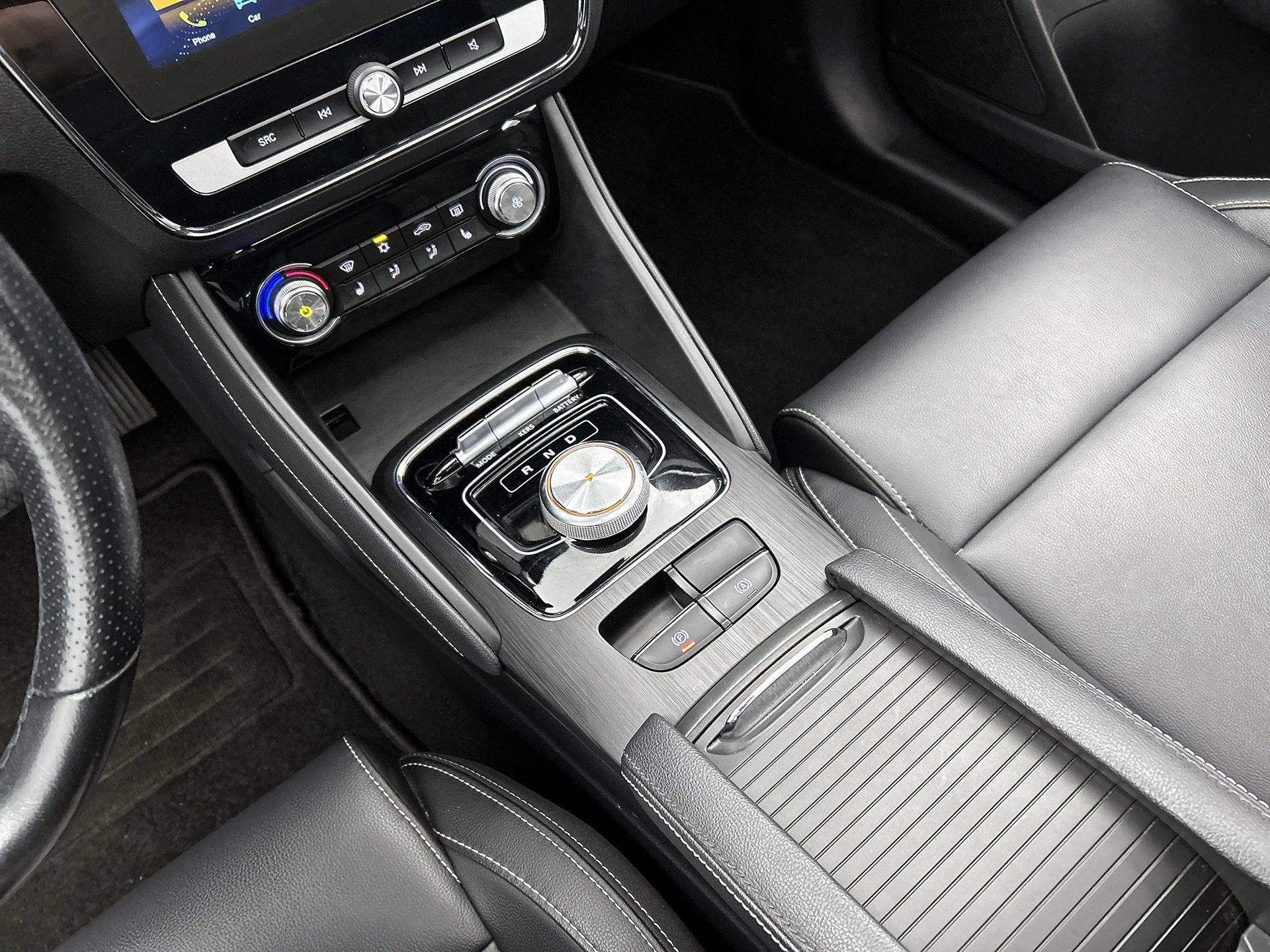 MG ZS EV Luxury 45 kWh
