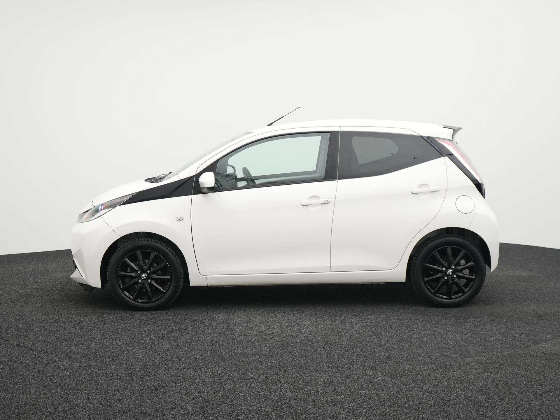 Toyota Aygo 1.0 VVT-i x-sport