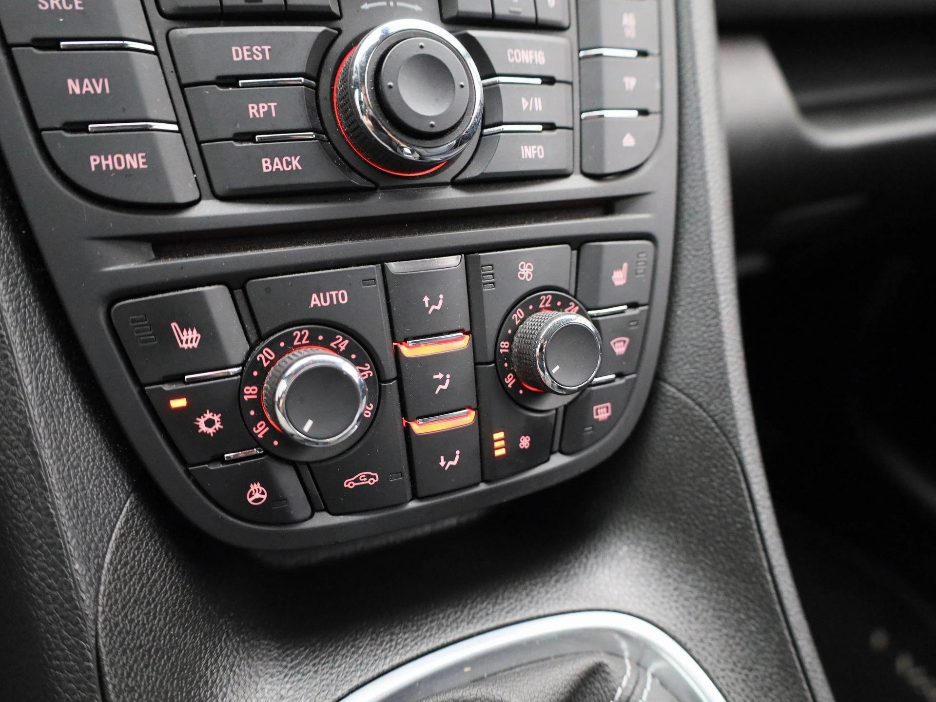 Opel-Meriva-image-27