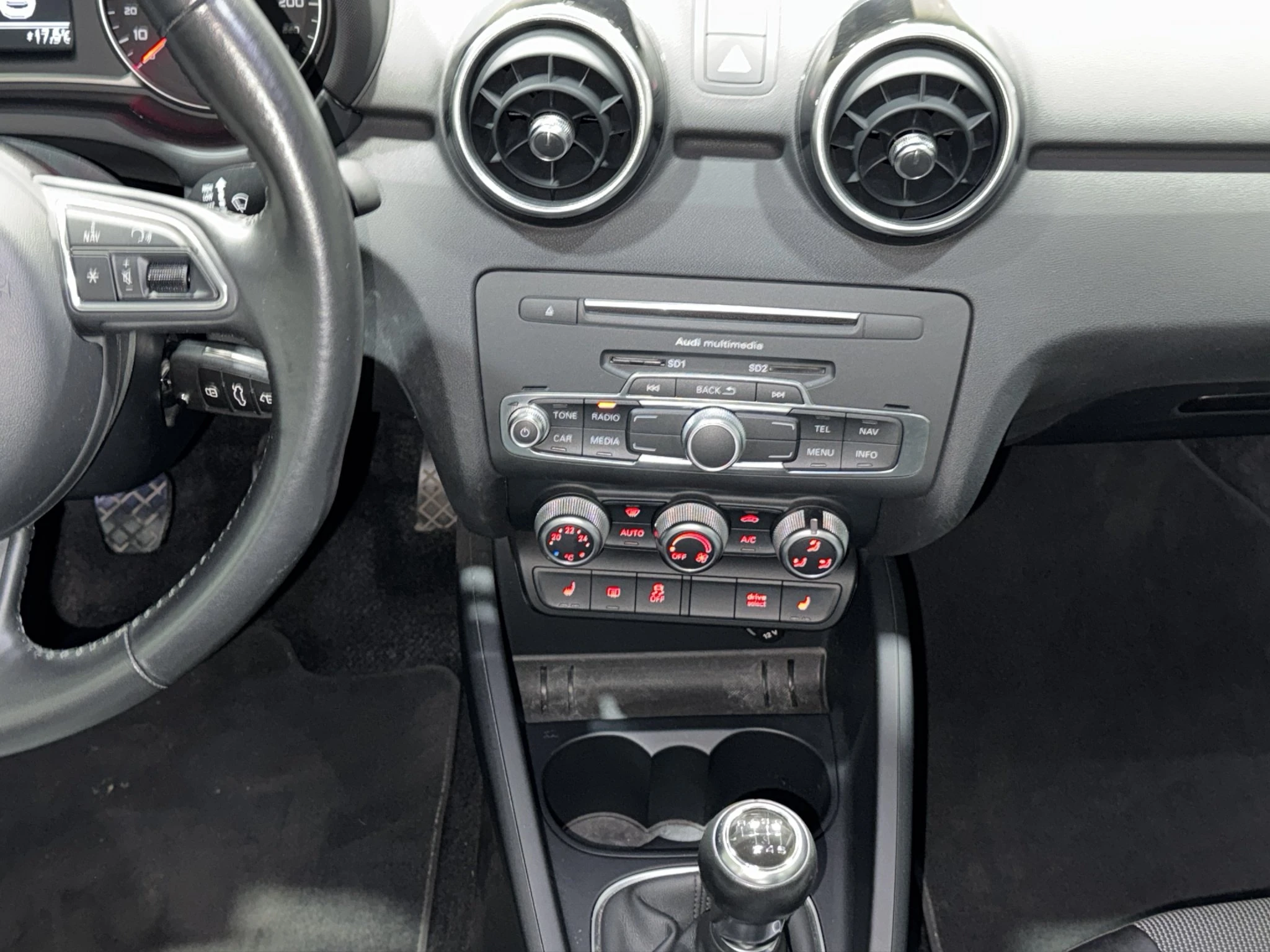Audi-A1 Sportback-image-12