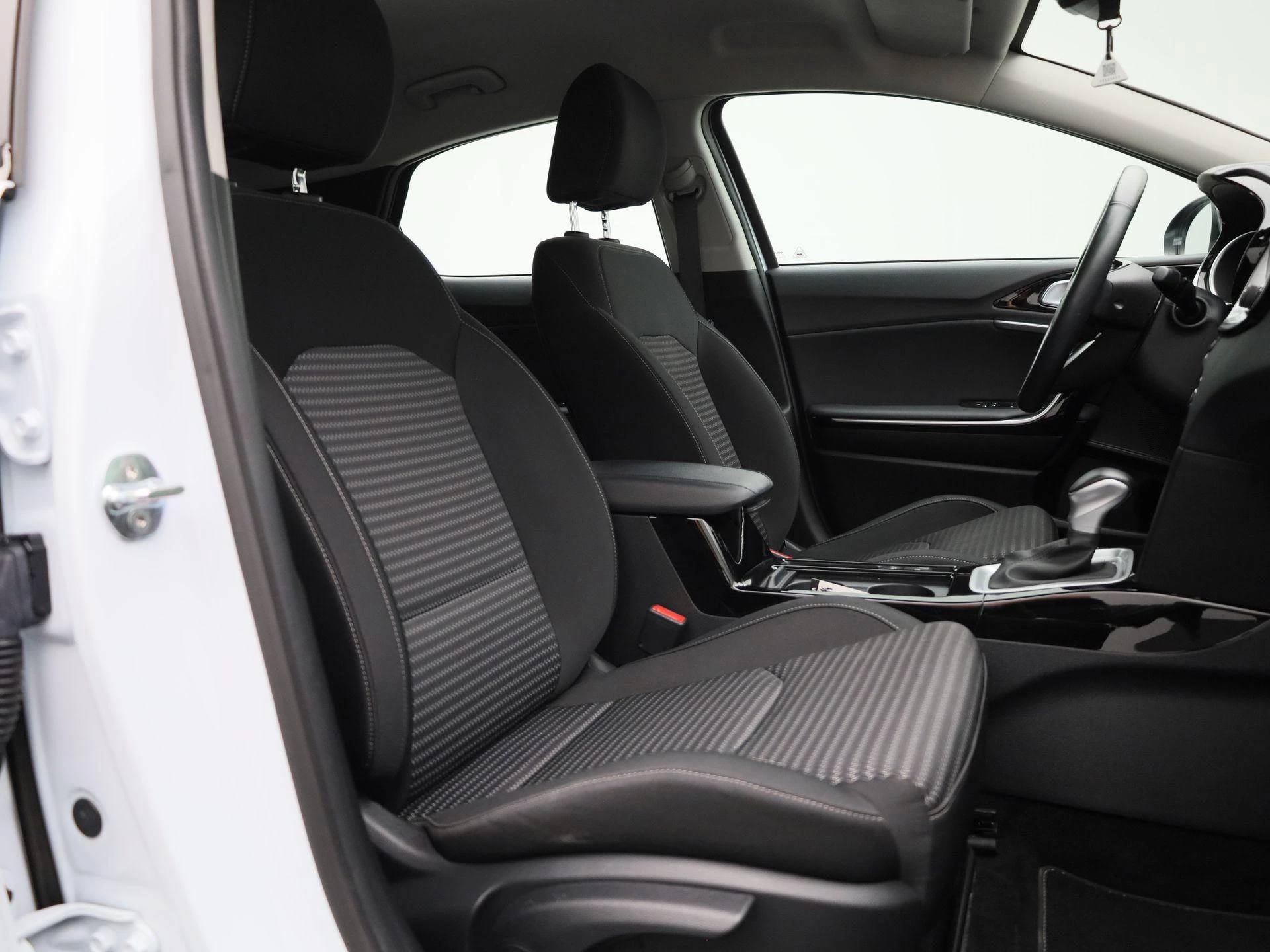 Kia XCeed 1.6 GDi PHEV DCT Business Line