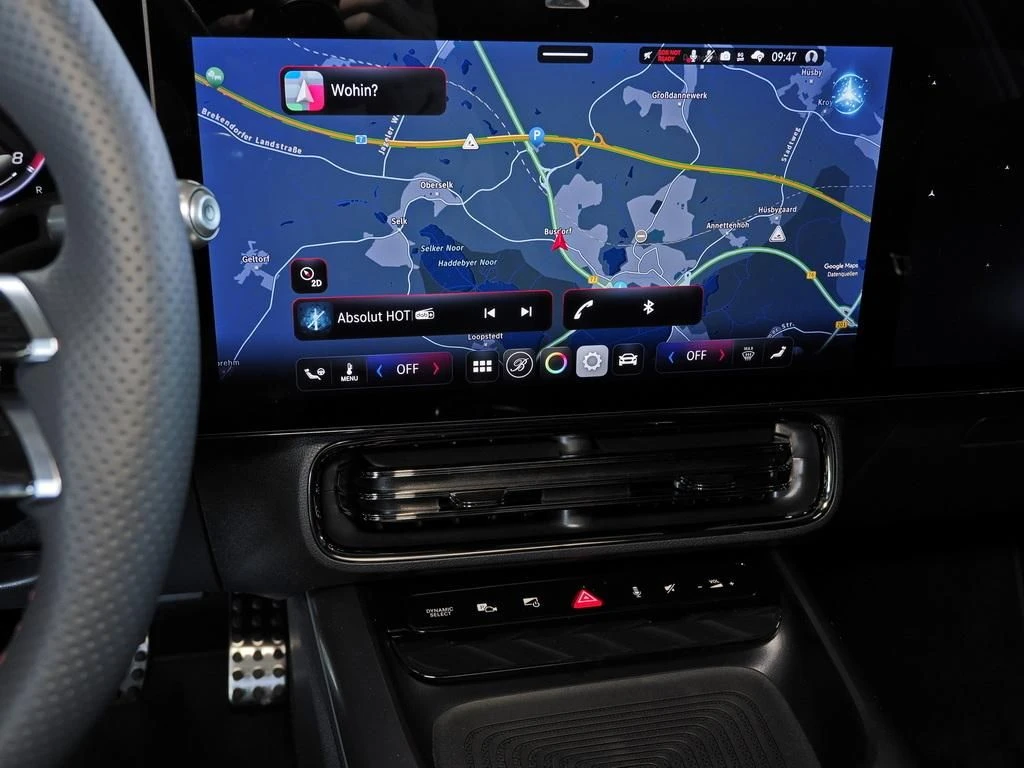 Mercedes-Benz-CLA 200-image-12
