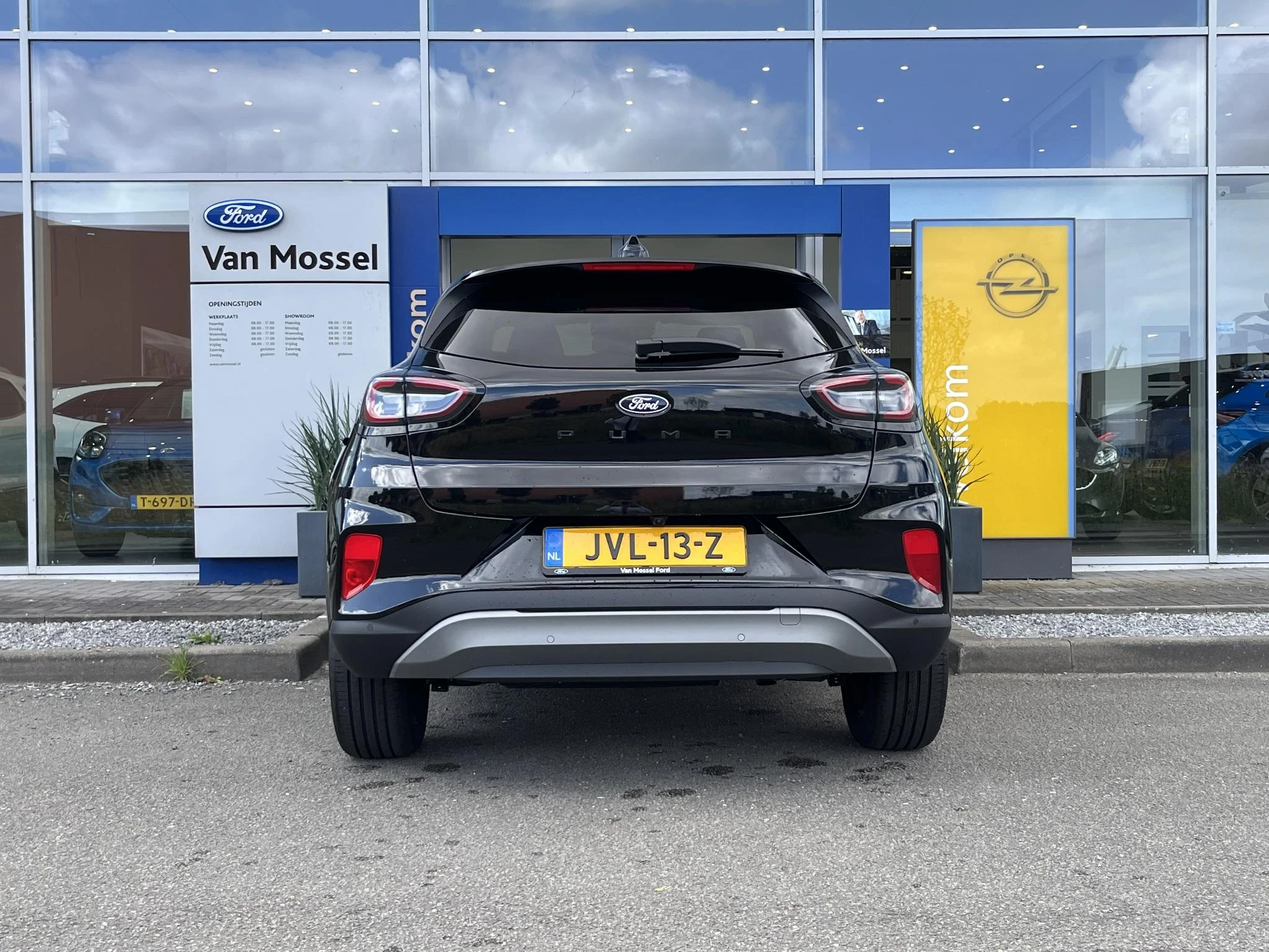 Ford Puma 1.0 EcoBoost Hybrid Titanium