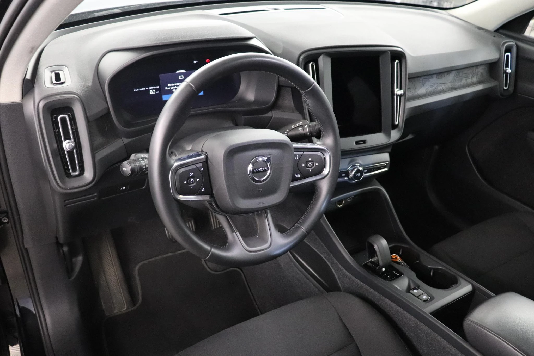 Volvo-XC40-image-13