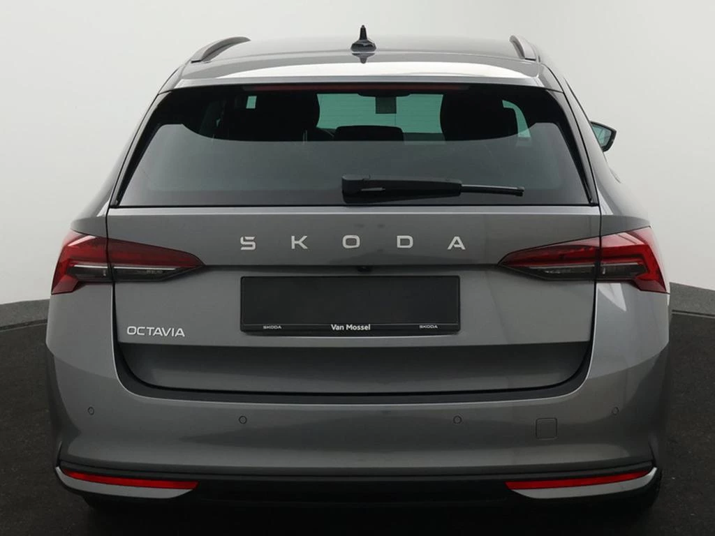 Škoda-Octavia-image-6