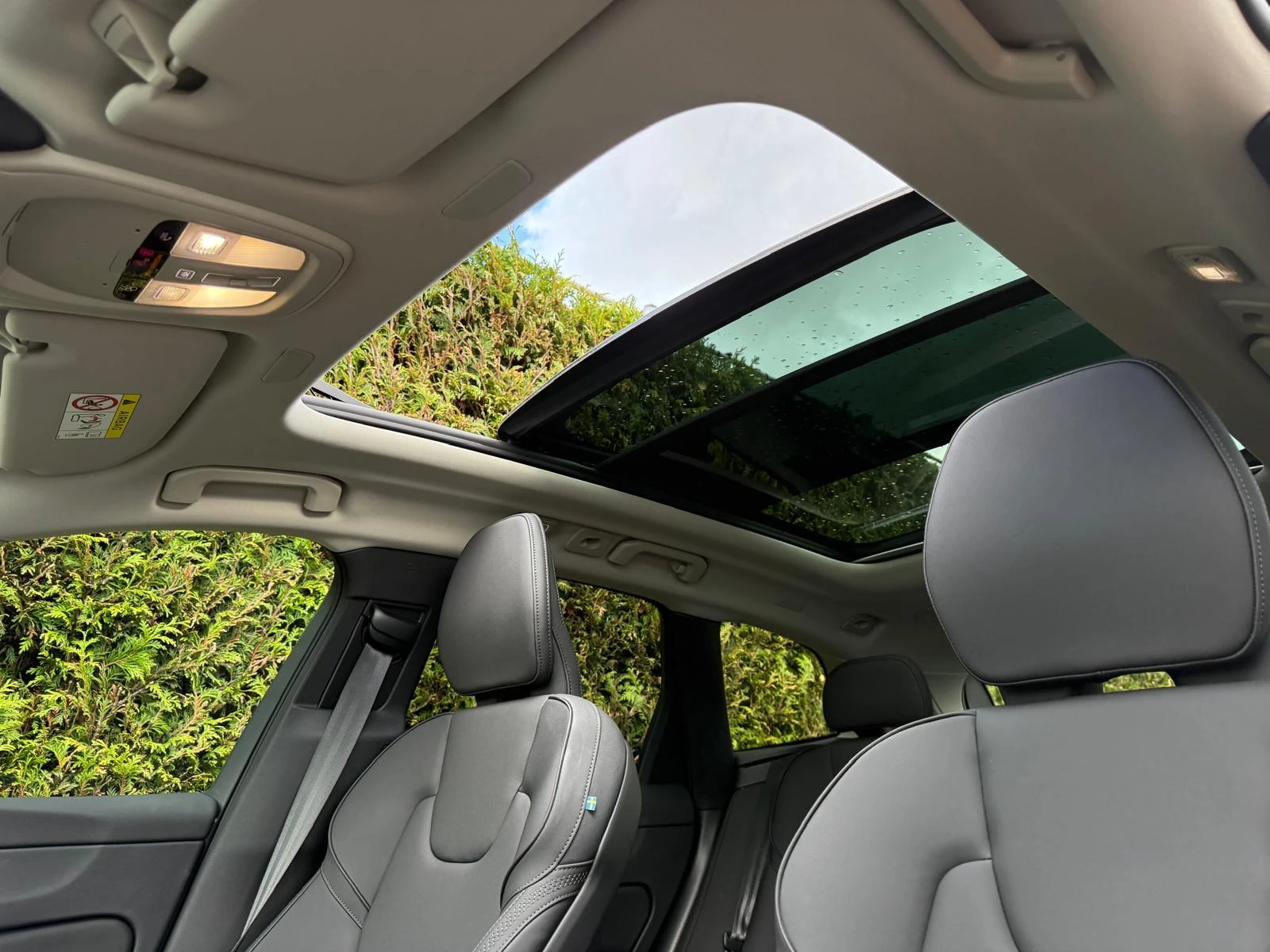 Volvo-XC60-image-23
