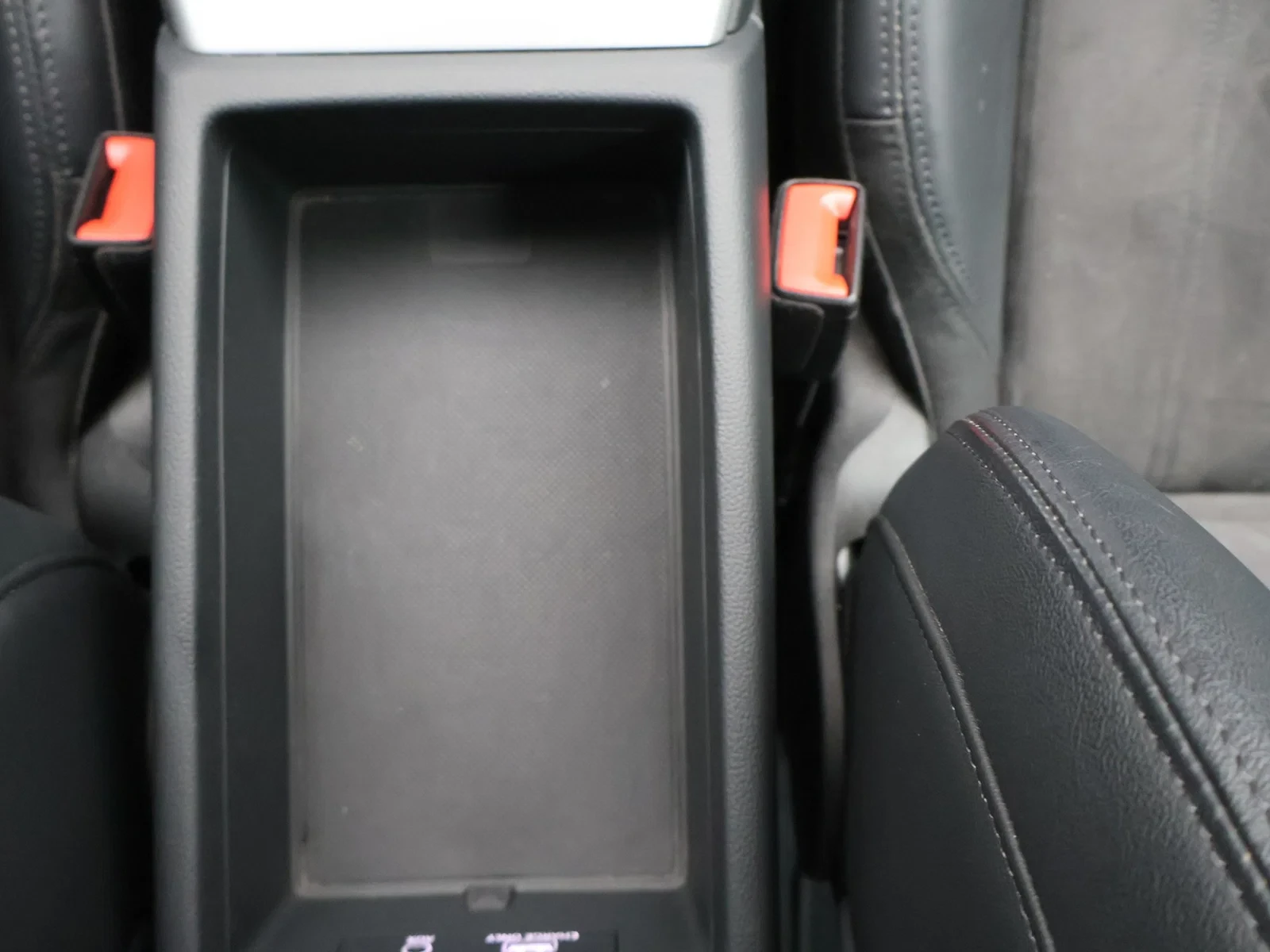 Audi A5 Sportback CNG Audi A5 Sportback Business Edition 2.0TFSI CNG 170PK *AUTOMAAT*ALCANTARA*TREKHAAK*CAMERA*PDC*CRUISE*