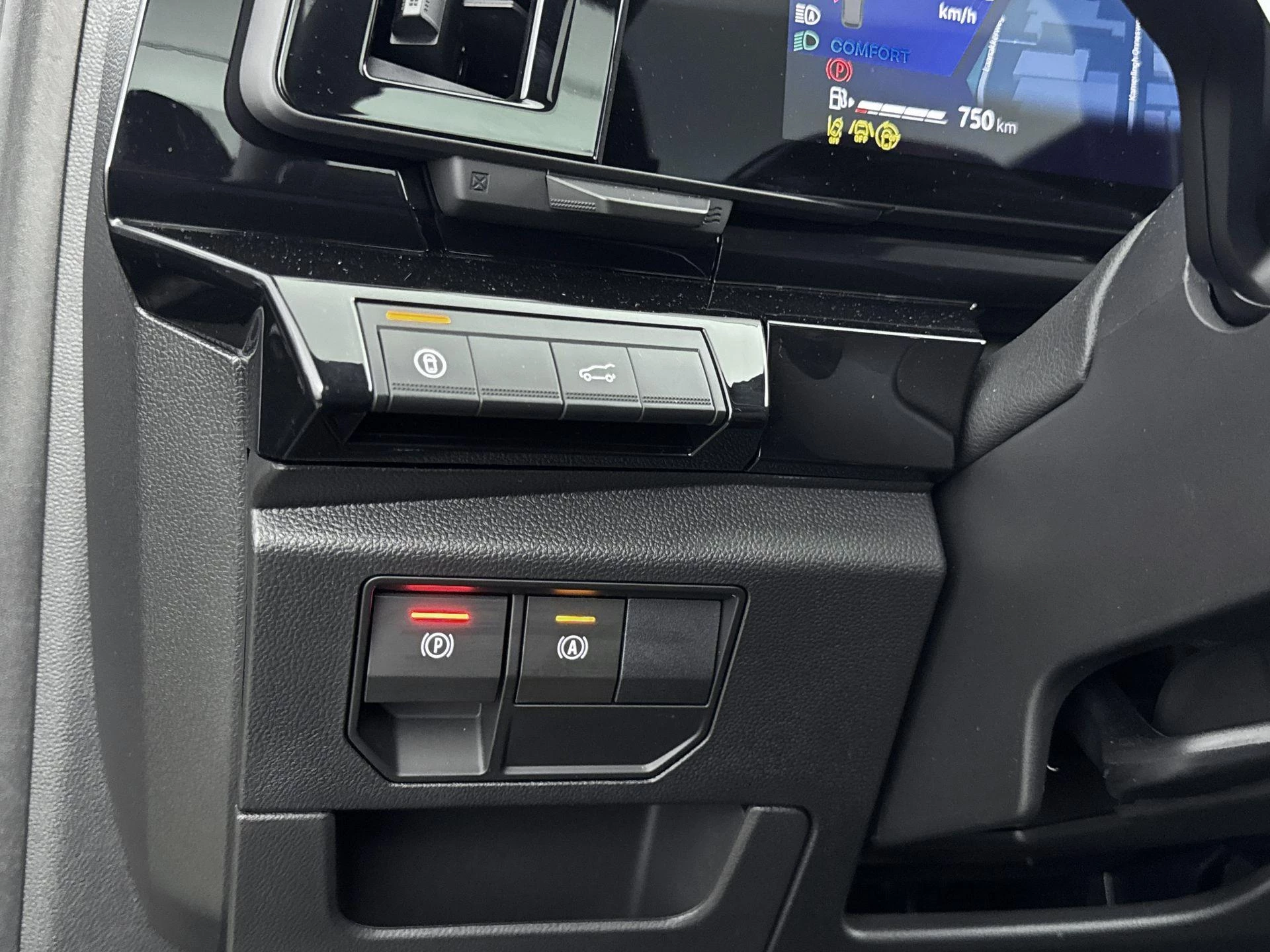 Renault-Austral-image-14