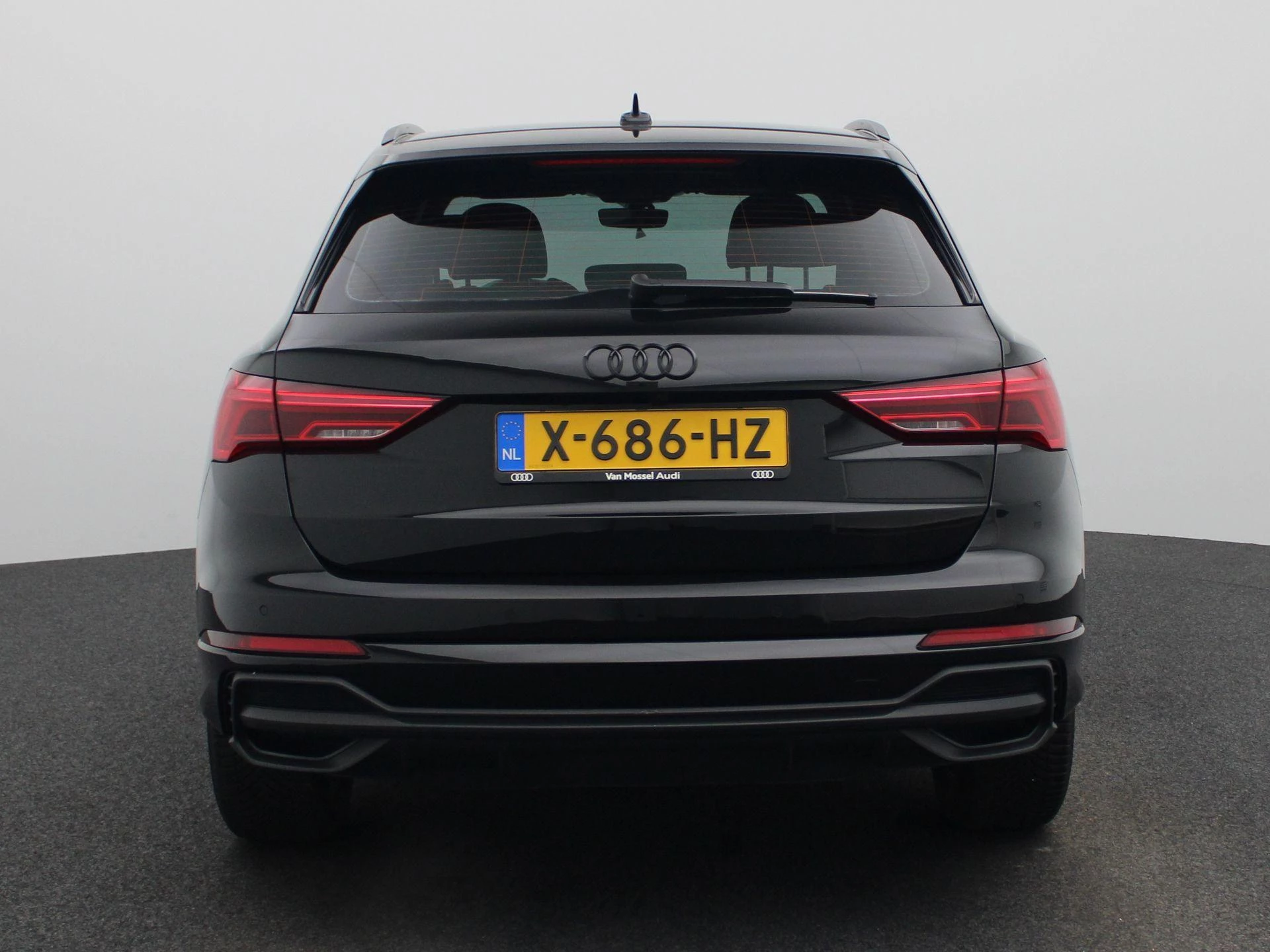 Audi Q3 35 TFSI S edition