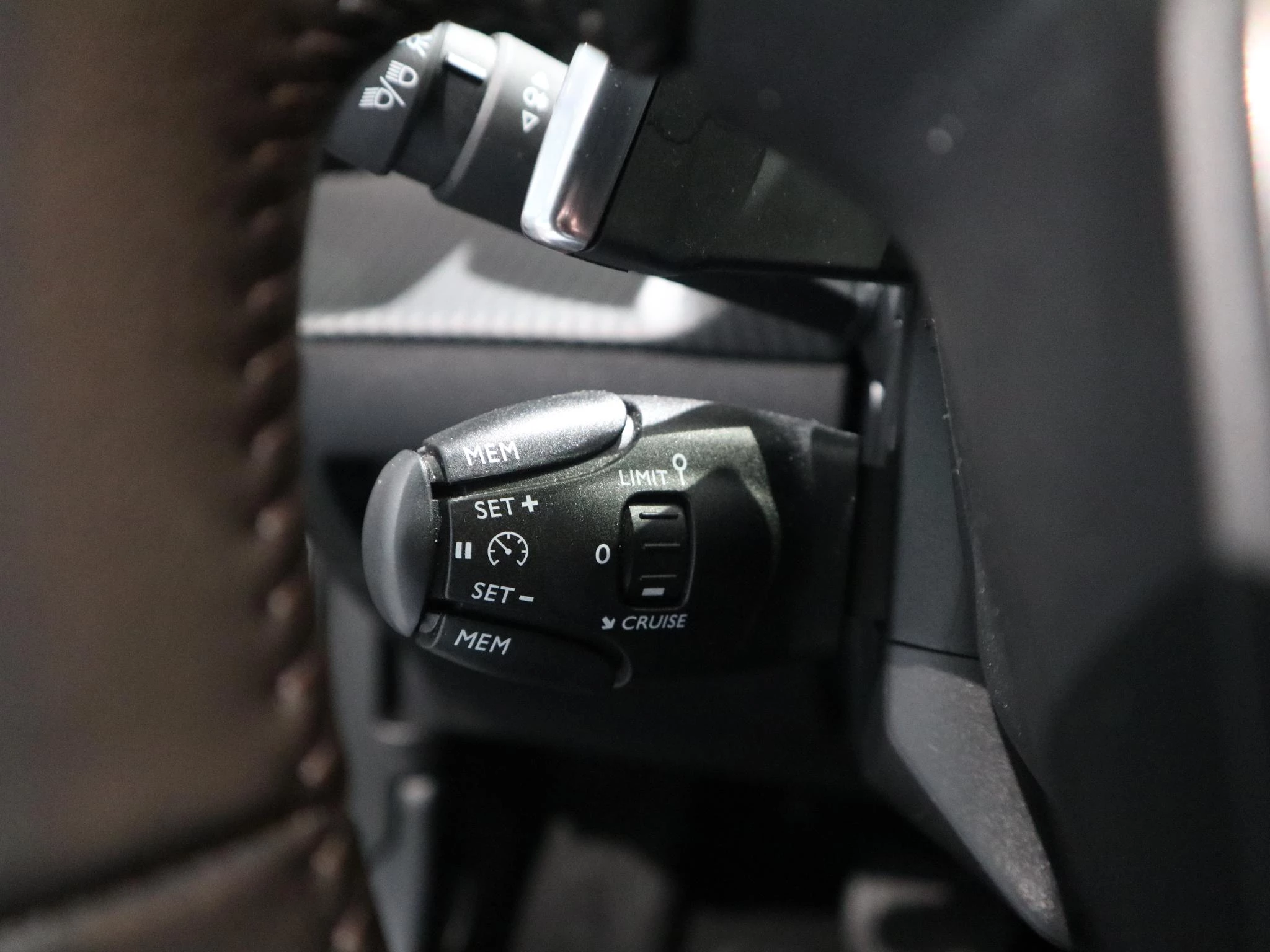 Peugeot-2008-image-14