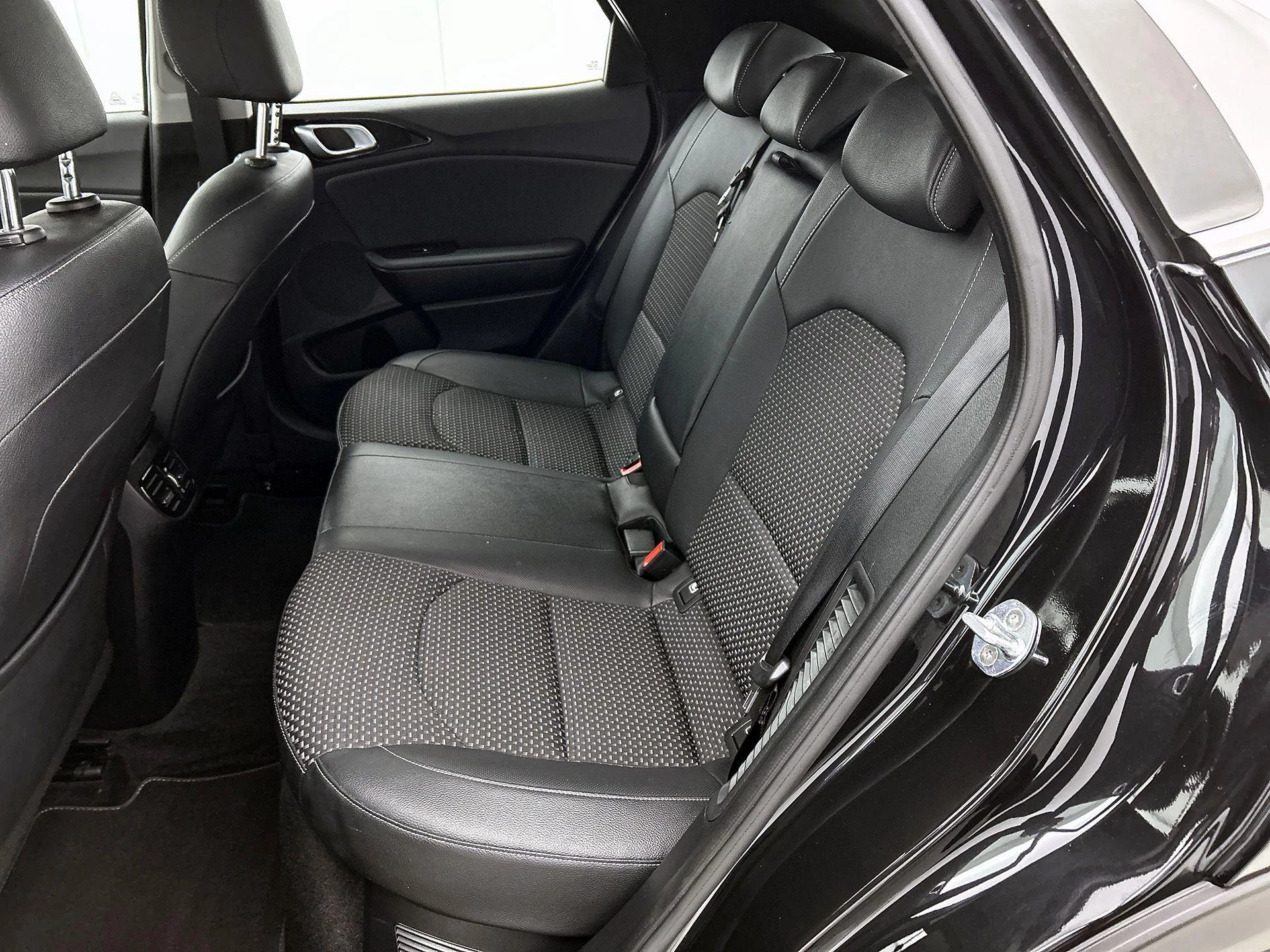 Kia-XCeed-image-26