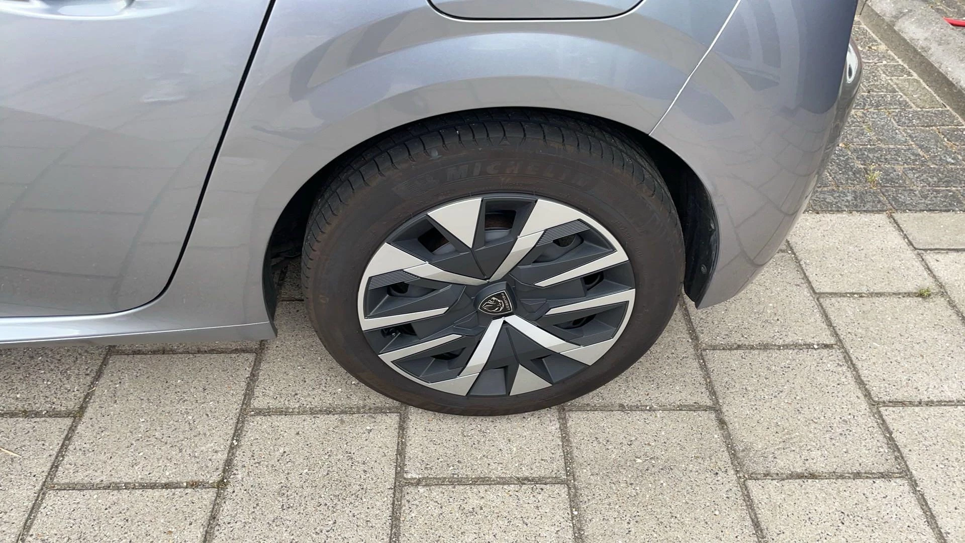 Peugeot 208 1.2 PureTech 75 Style
