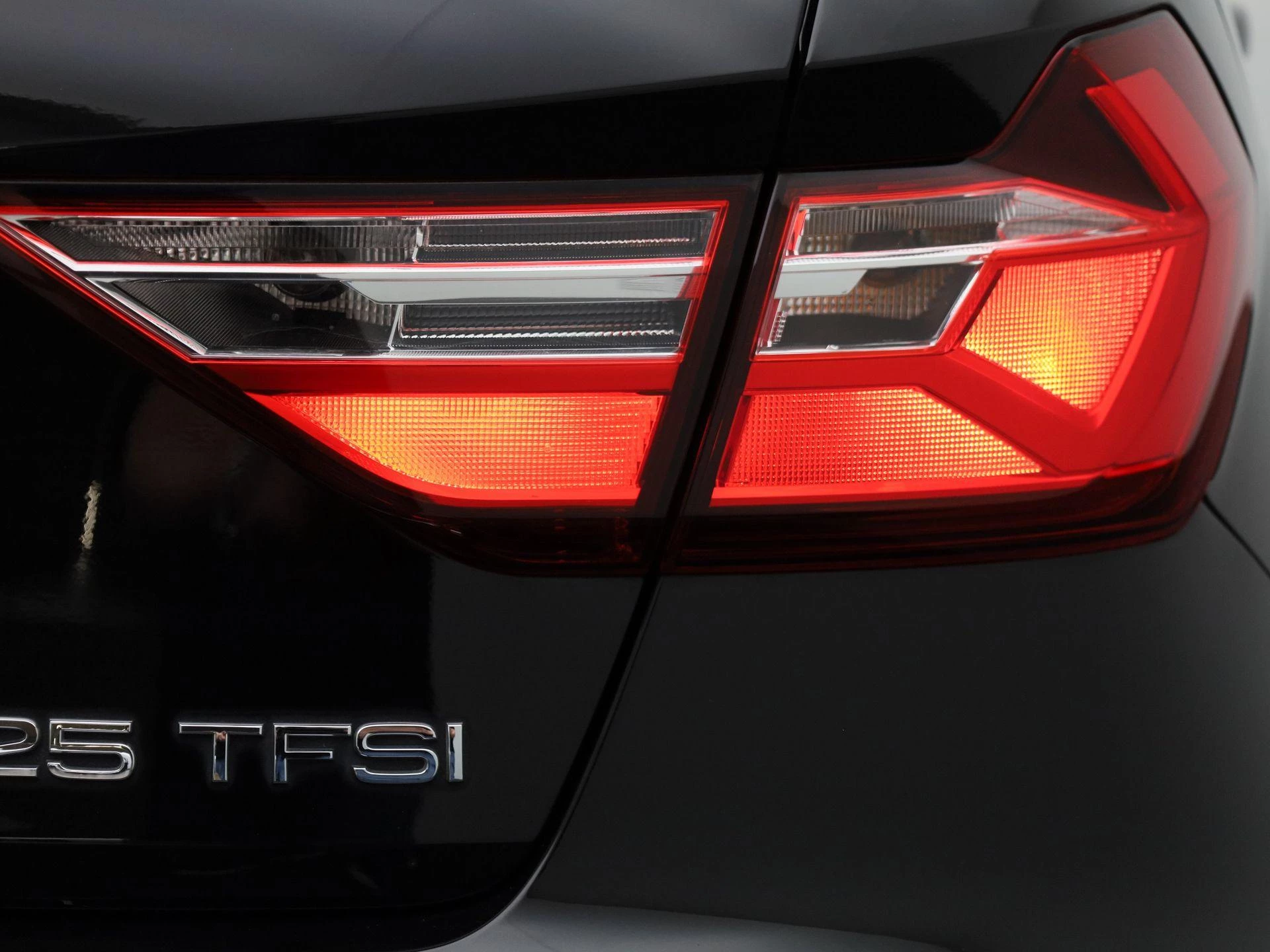 Audi-A1 Sportback-image-36