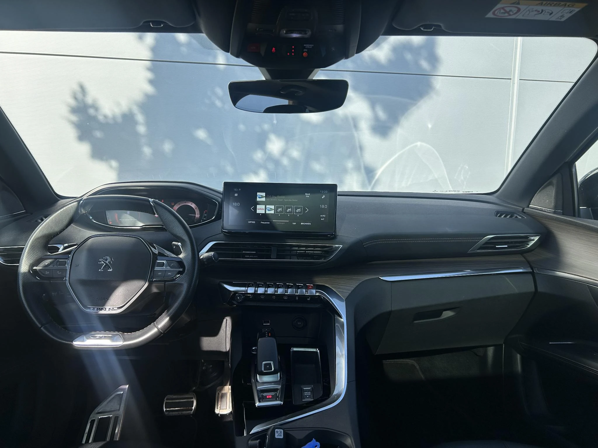Peugeot-3008-image-9