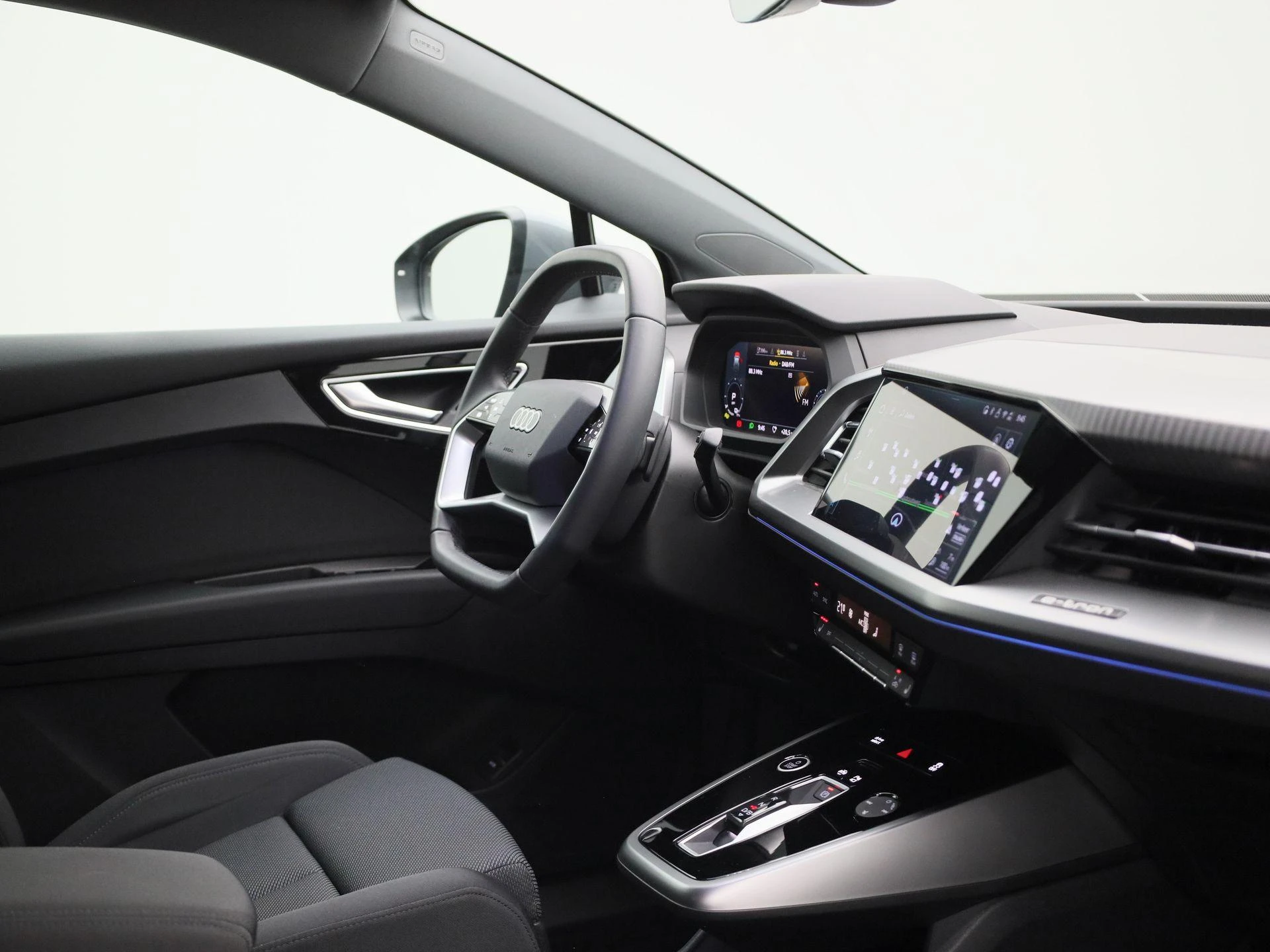 Audi-Q4 Sportback e-tron-image-35