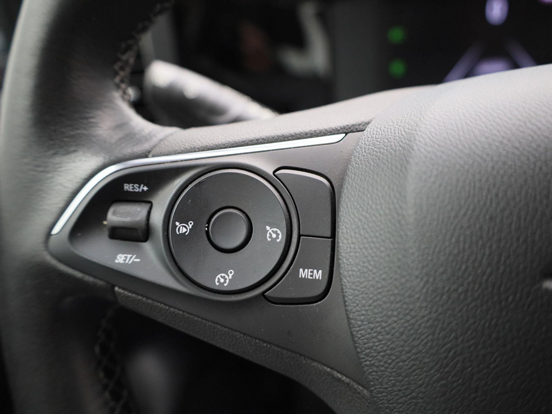 Opel-Mokka-image-17
