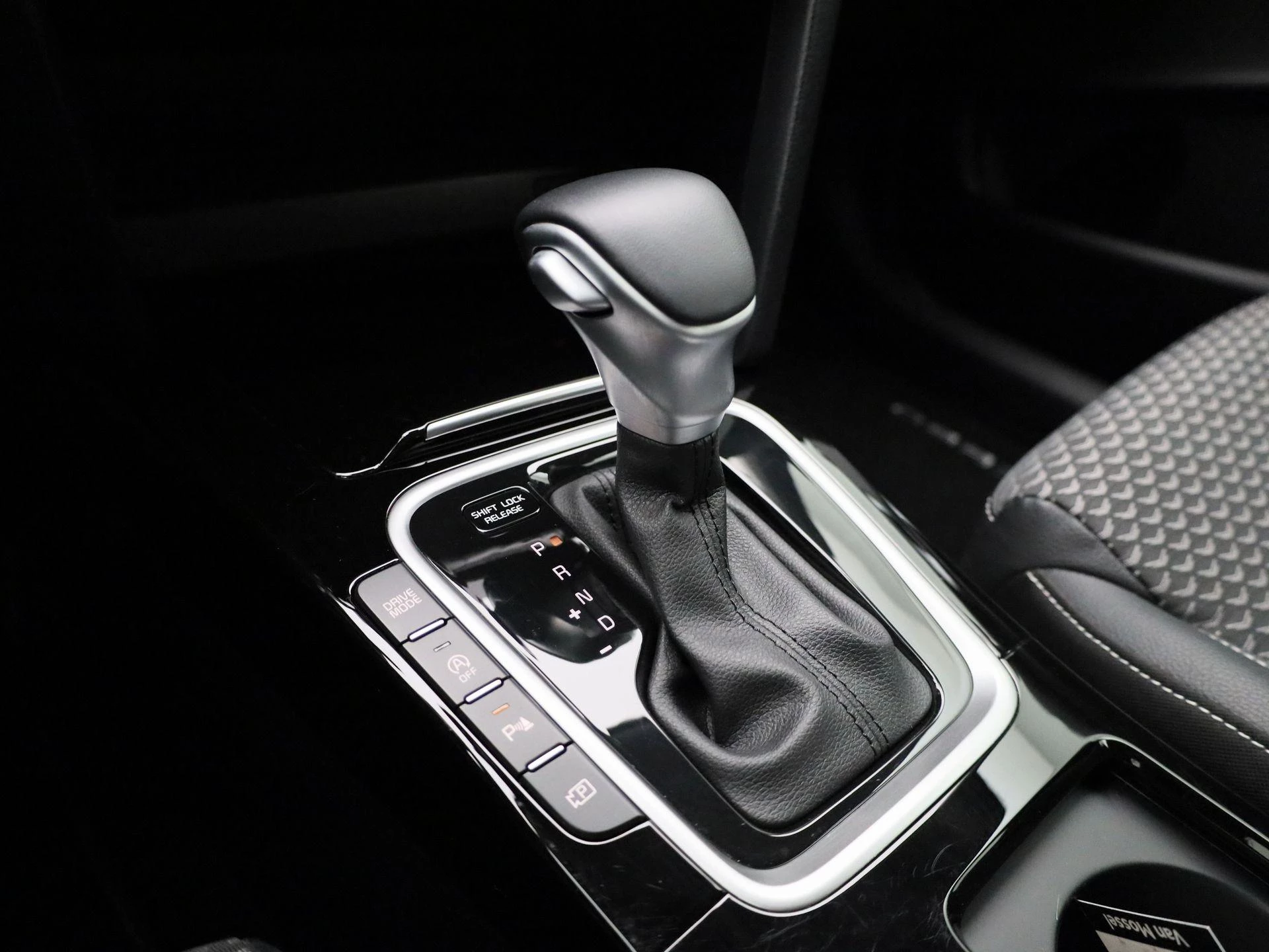 Kia-Ceed Sportswagon-image-19