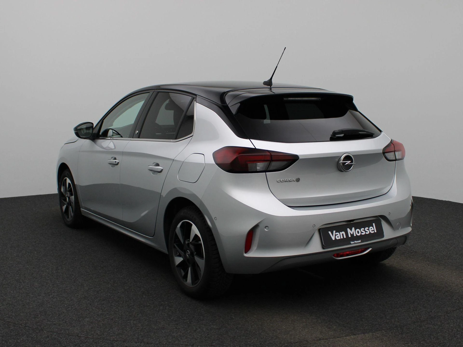 Opel-Corsa-e-image-1