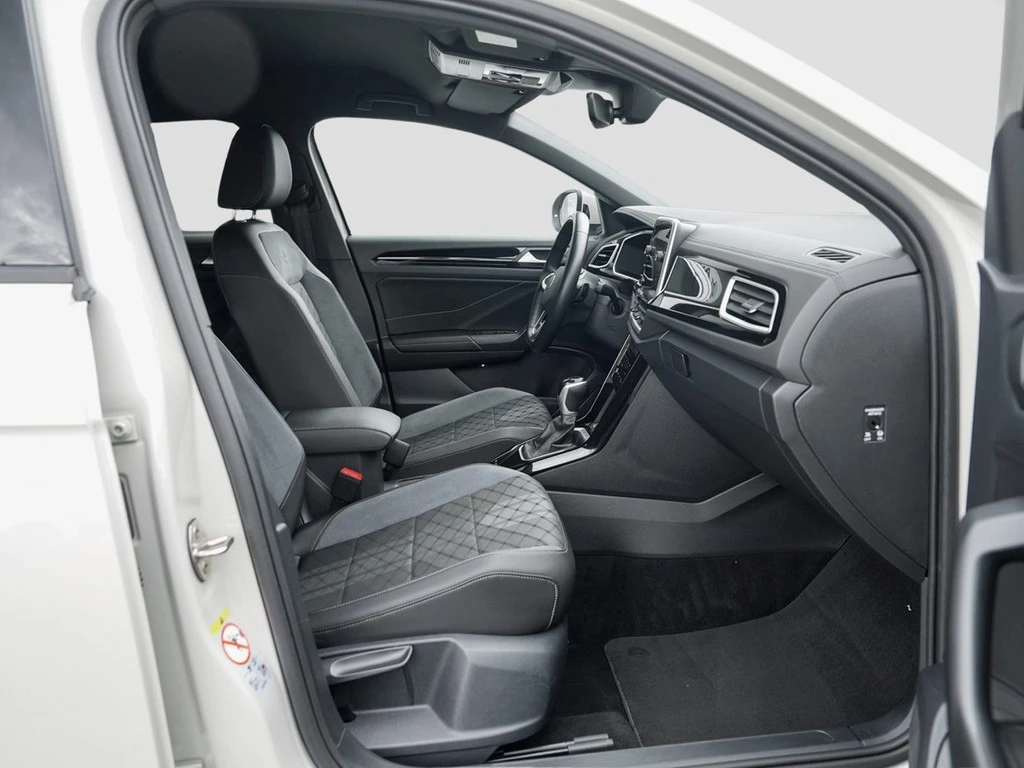 Volkswagen-T-Roc-image-7