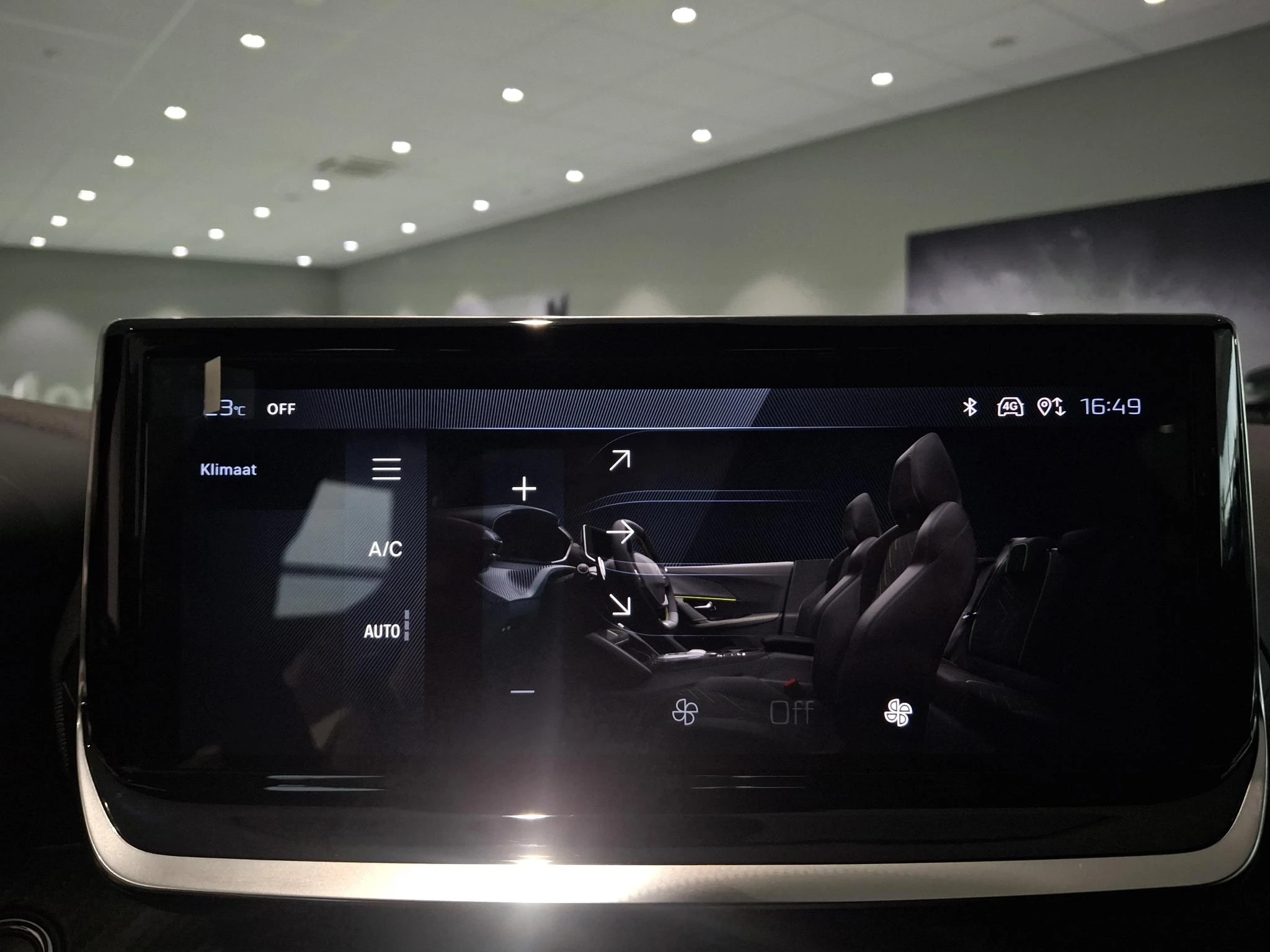 Peugeot-2008-image-18