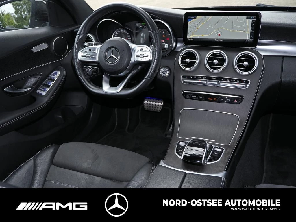 Mercedes-Benz C-Klasse 300 de T AMG AHK SPUR TOTWINKEL MULTIBEAM KAM AMG Line