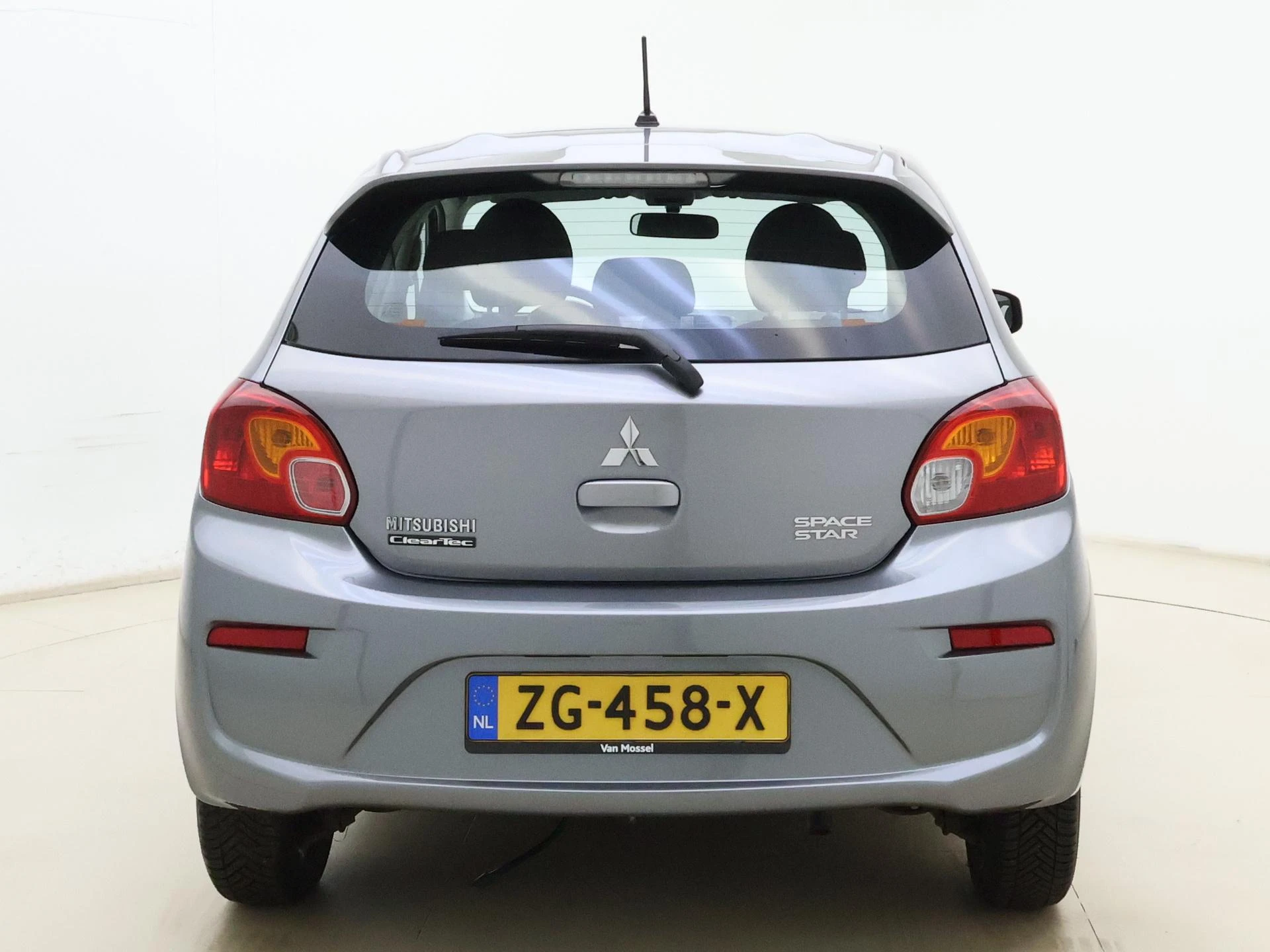 Mitsubishi-Space Star-image-6