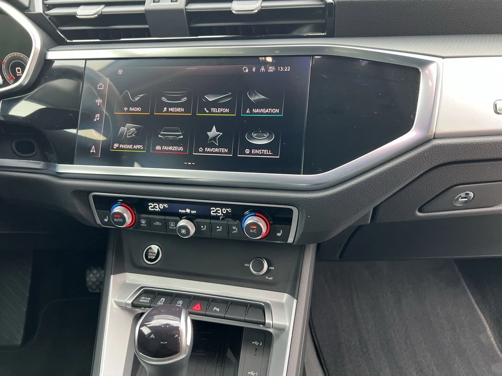 Audi-Q3-image-10