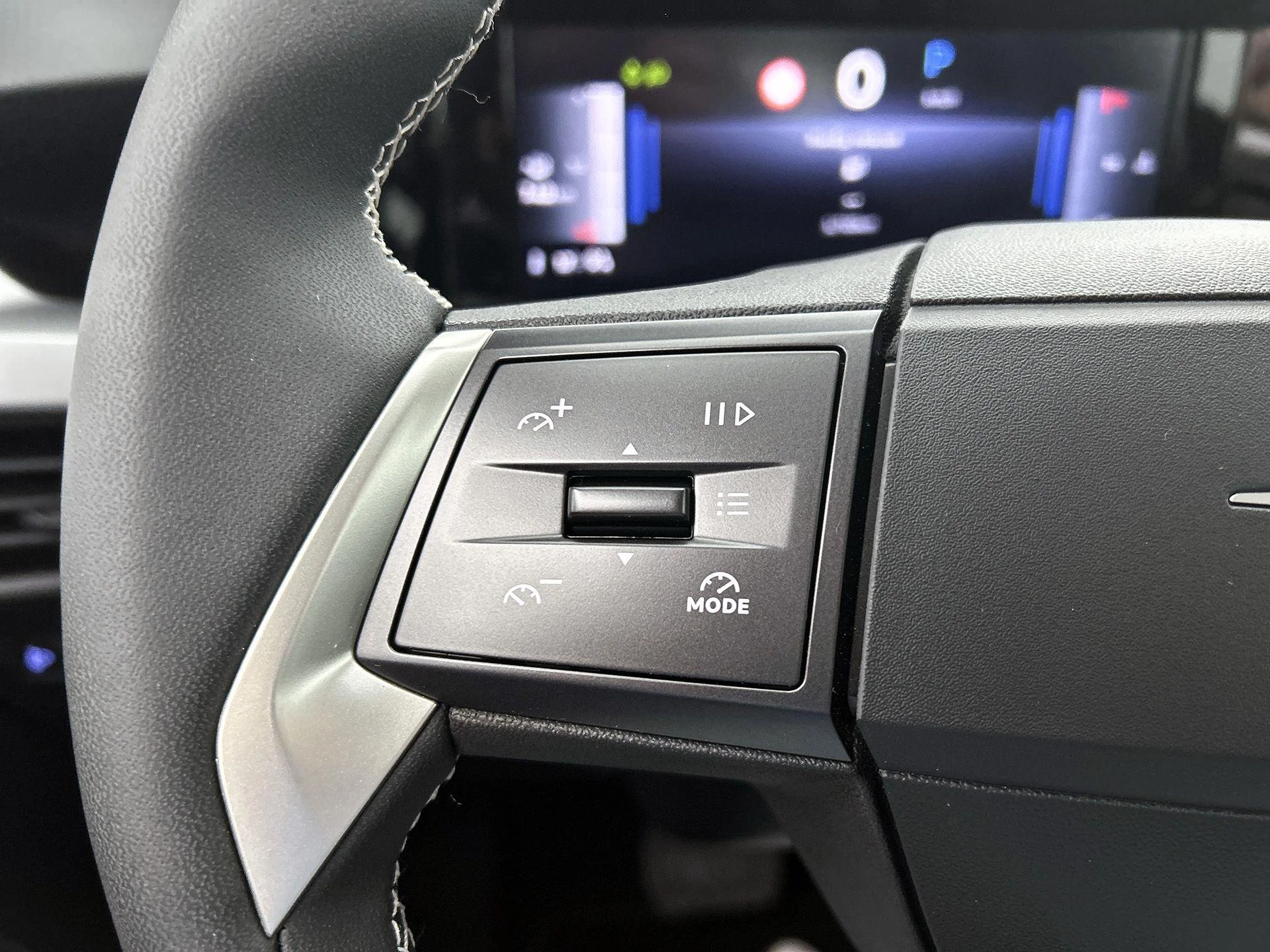 Opel Frontera 1.2 Turbo Hybrid Edition