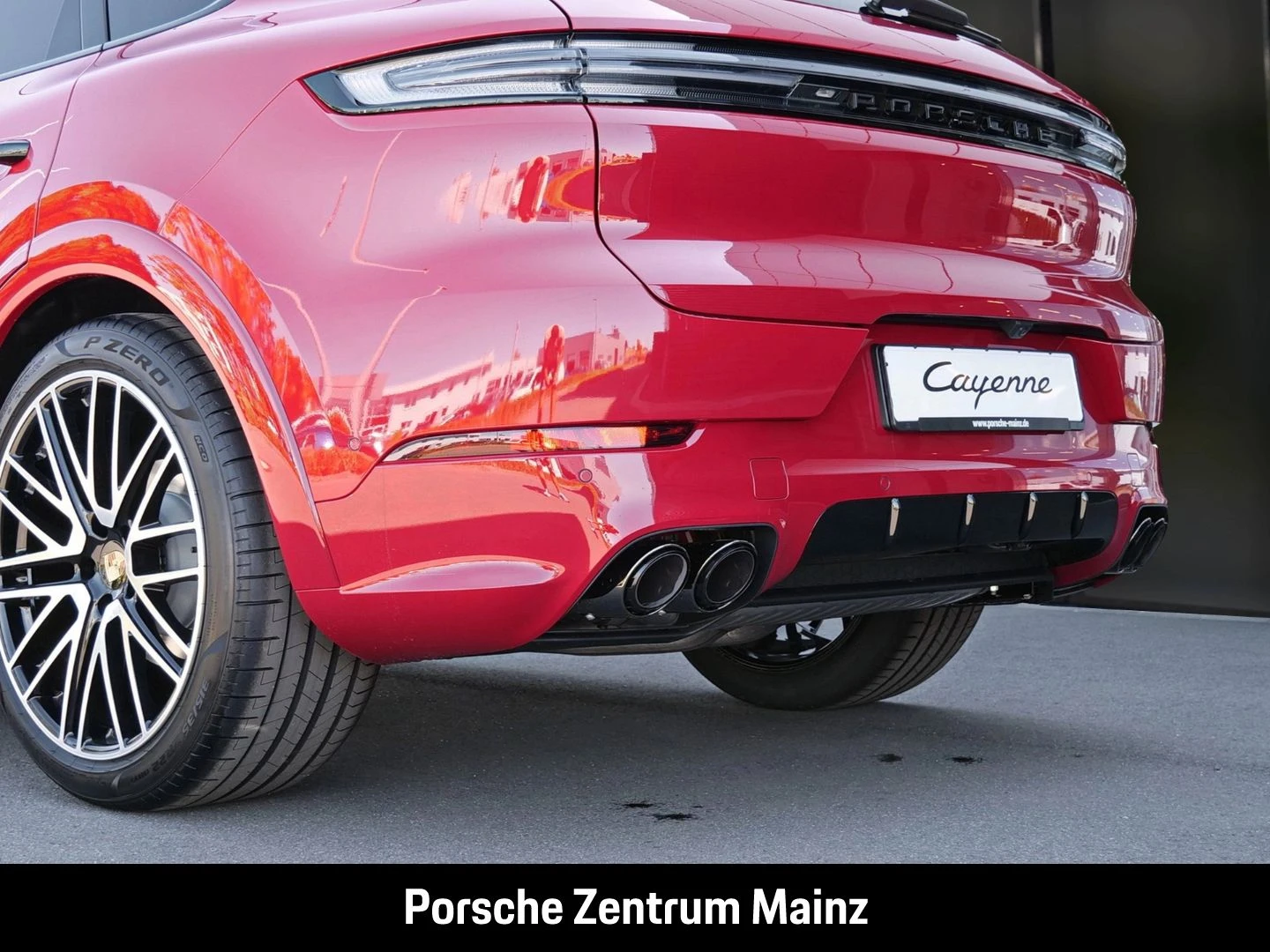Porsche-Cayenne-image-12