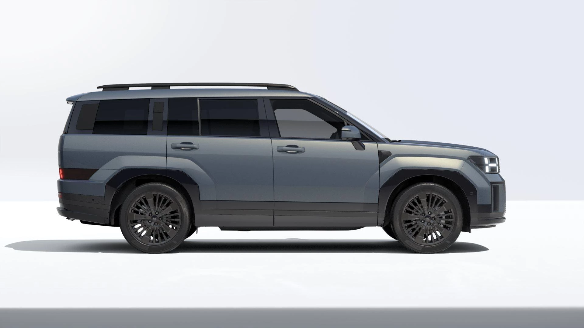 Hyundai-Santa Fe-image-2