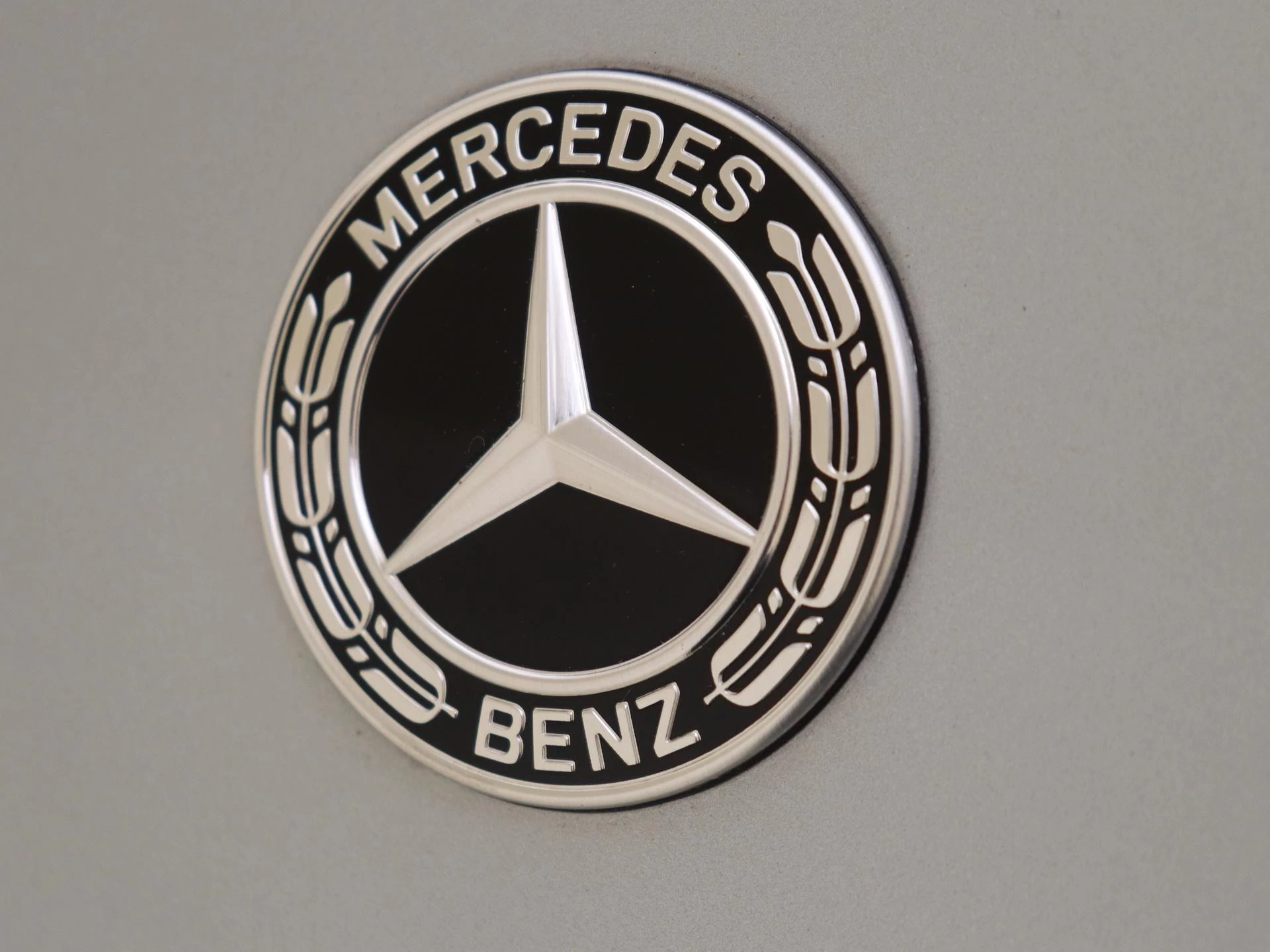 Mercedes-Benz E-Klasse Estate 300 e AMG Line