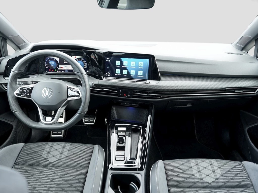 Volkswagen Golf VIII 1.5 eTSI DSG R-Line /LED+/Navi/ACC/RFK