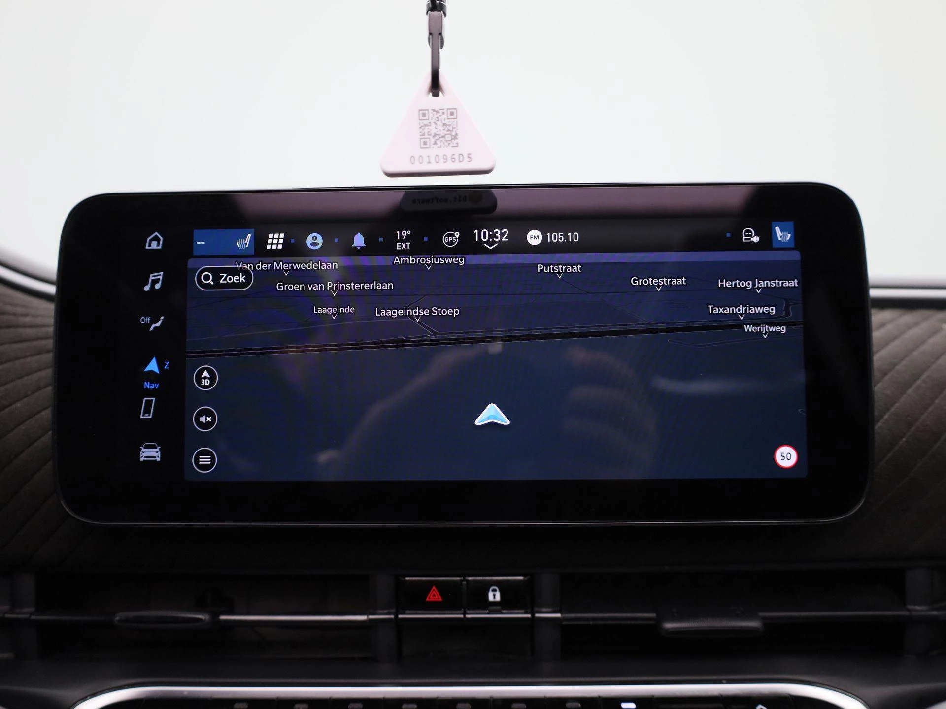 Abarth-500C-image-13