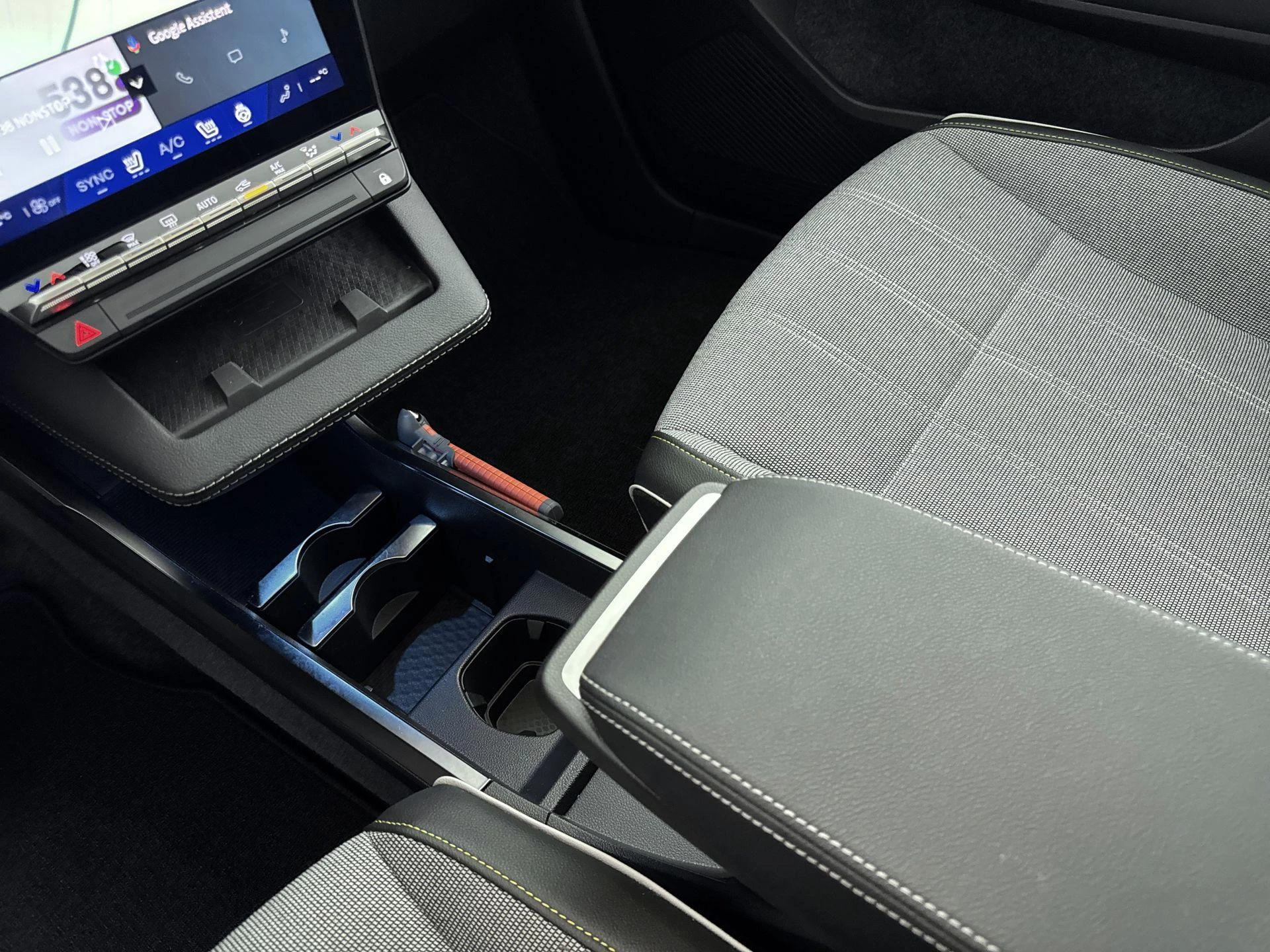 Renault-Scénic-image-27