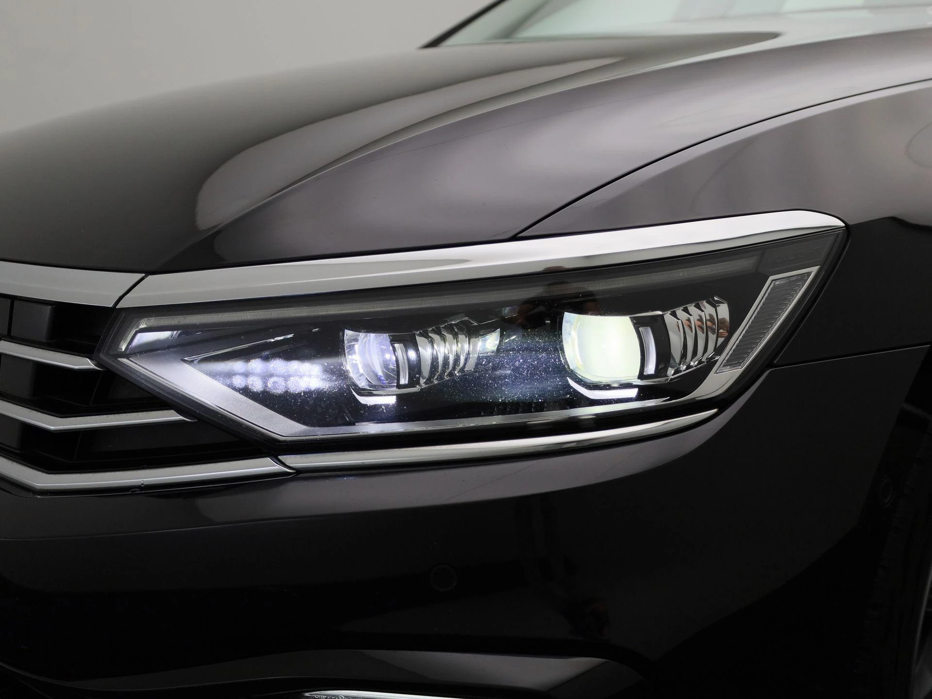 Volkswagen-Passat-image-17