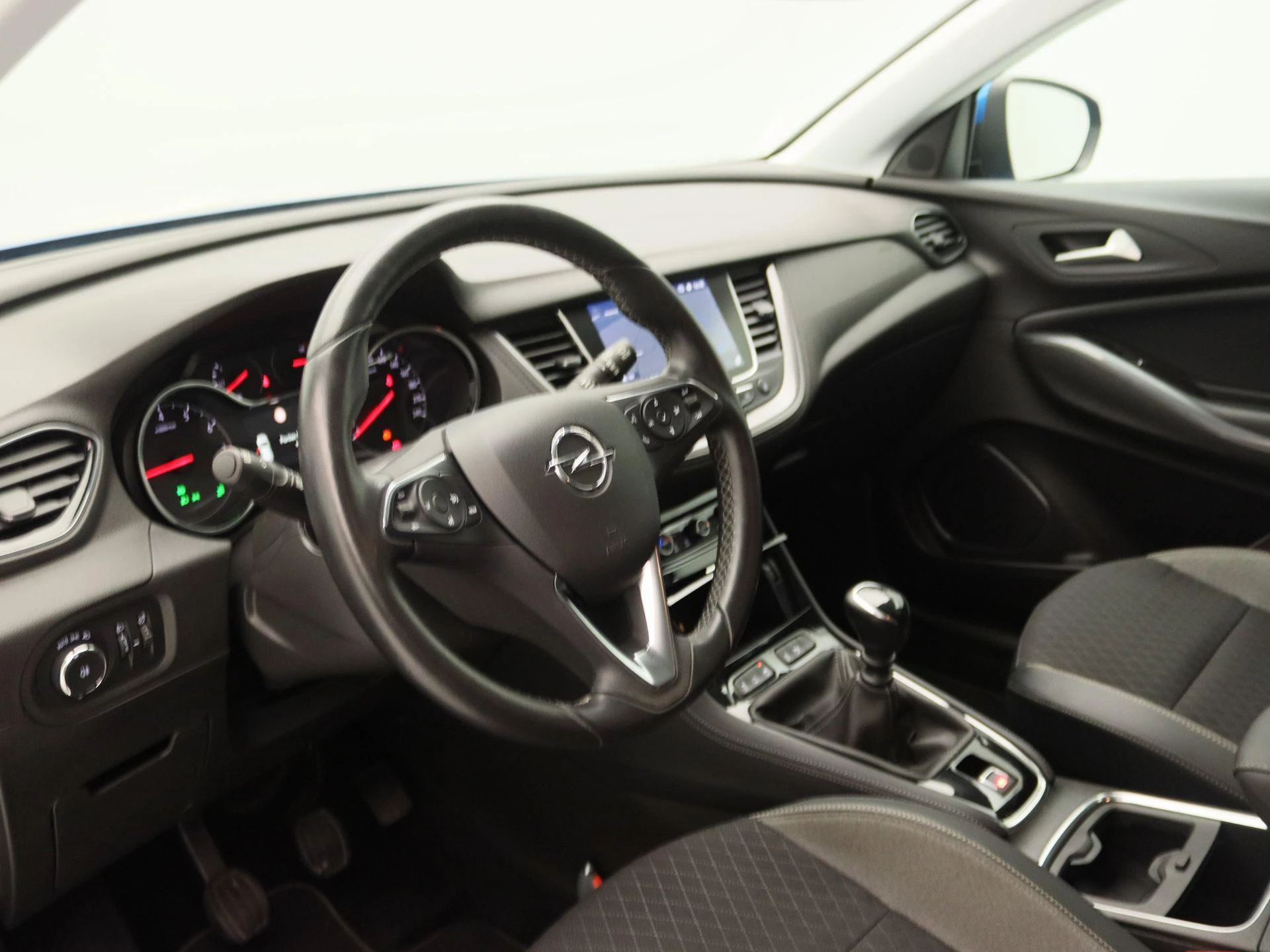 Opel Grandland X 1.2 Turbo Business Executive