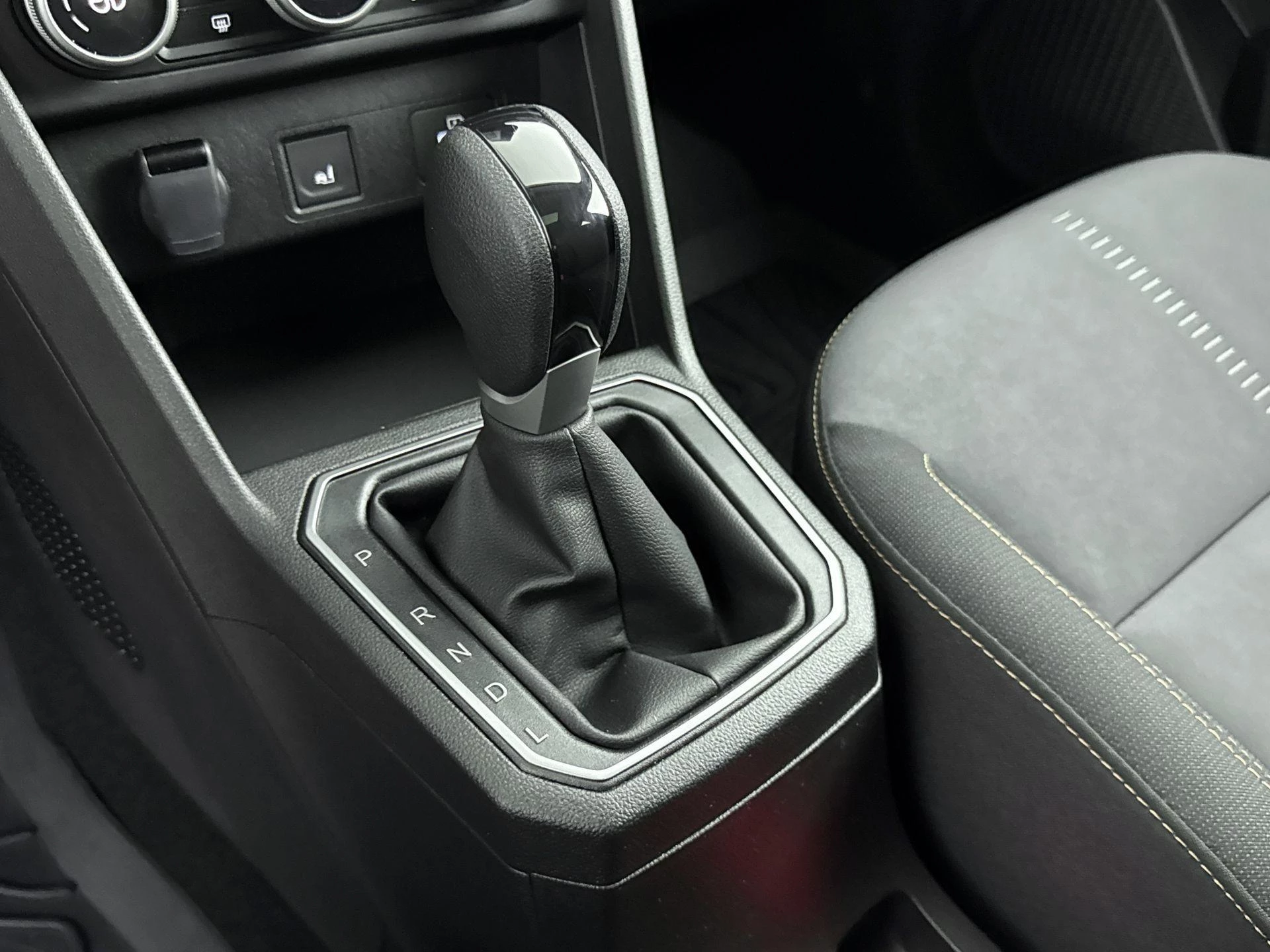 Dacia-Sandero Stepway-image-13