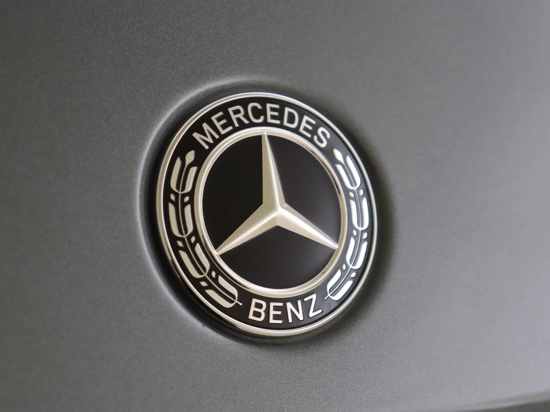 Mercedes-Benz-G-Klasse-image-39