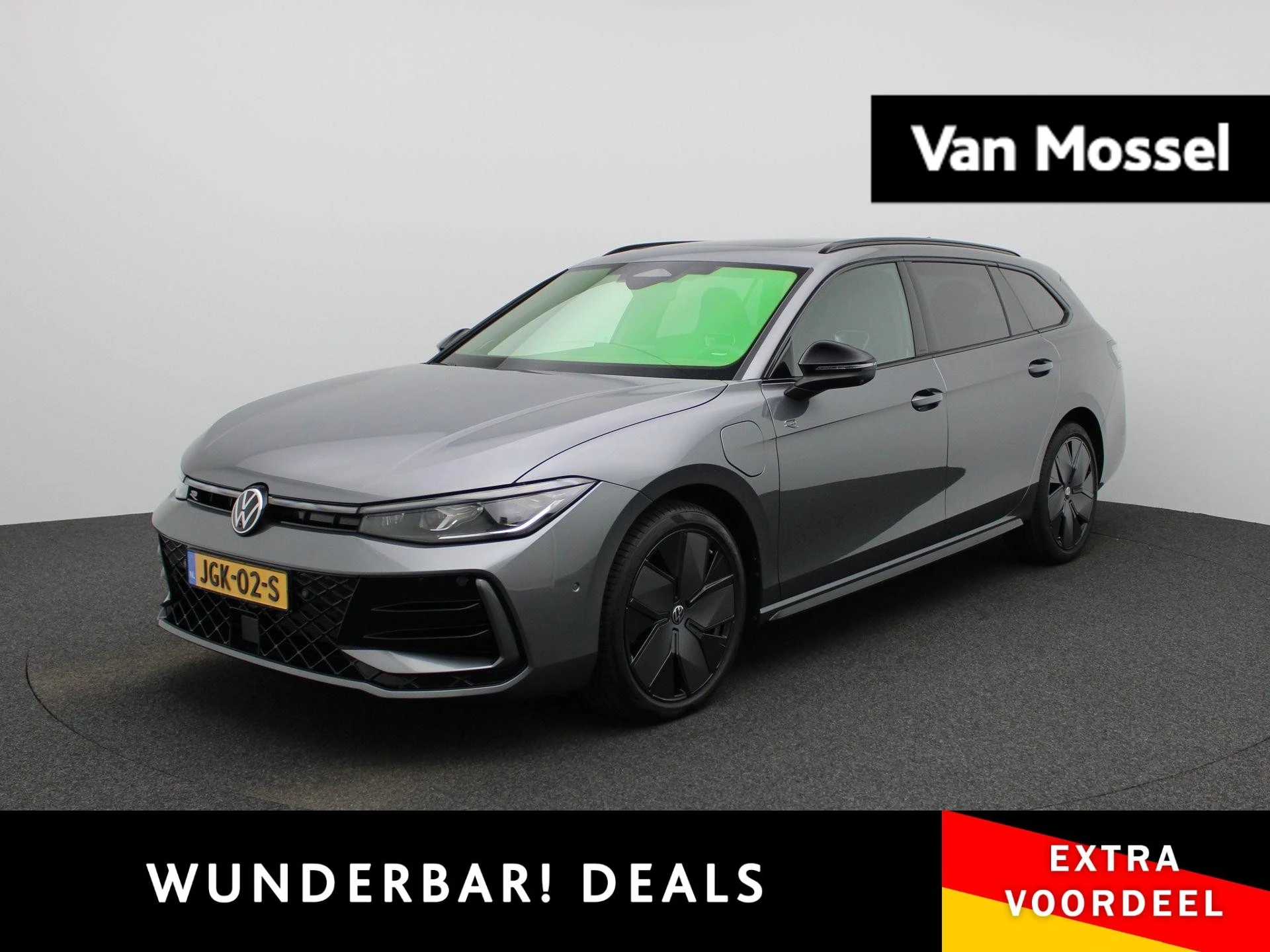 Volkswagen-Passat-image-0