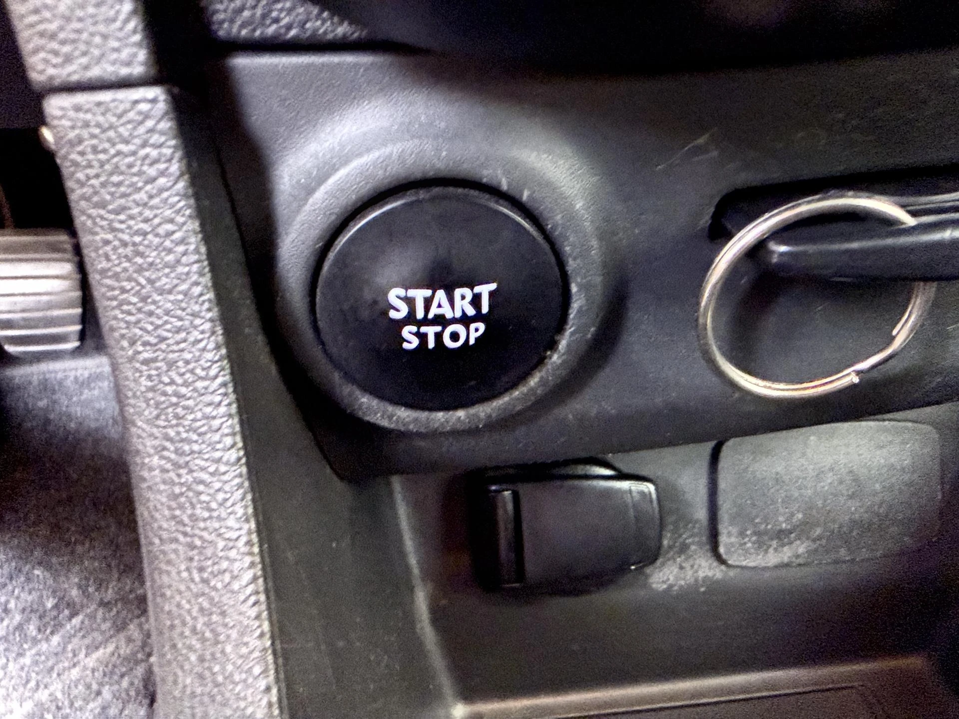 Renault-Clio-image-21