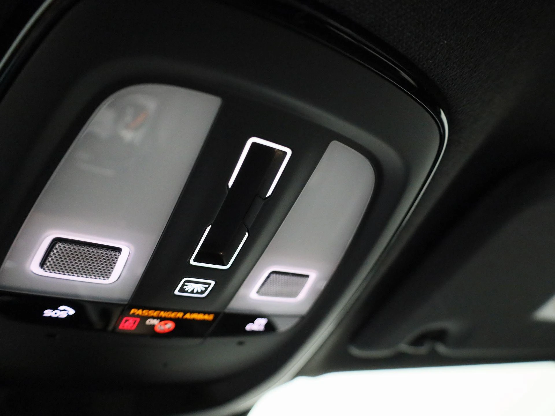 Volvo-XC40-image-25