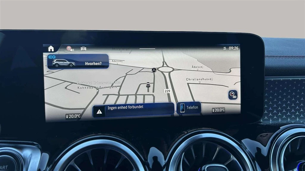 Mercedes-Benz-EQB-image-15