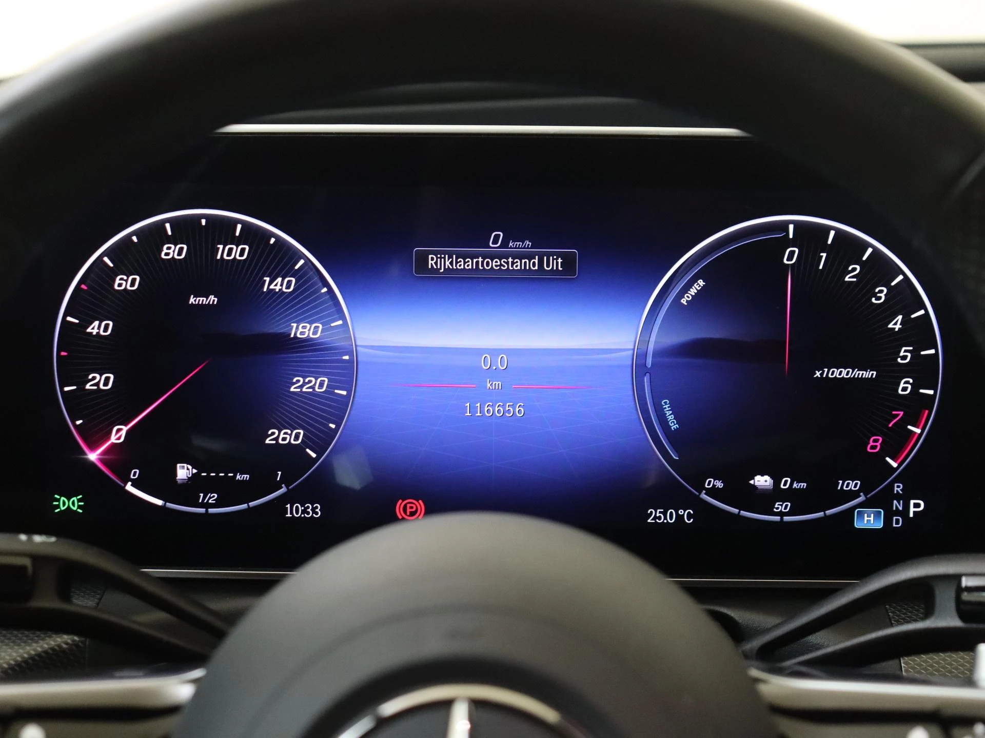 Mercedes-Benz-C-Klasse-image-11