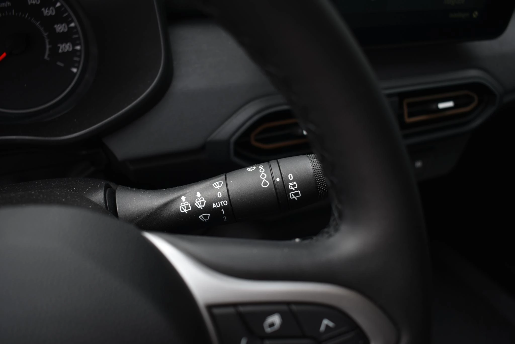 Dacia-Sandero Stepway-image-29