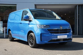 Volkswagen Transporter 160kW 65kWh Commerce Pro Van Auto [5 Plus]