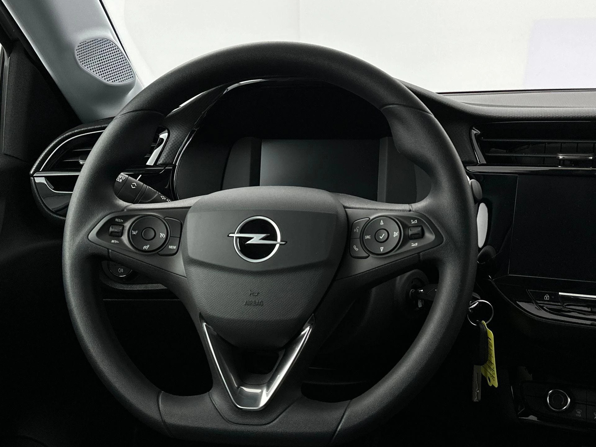 Opel-Corsa-image-9