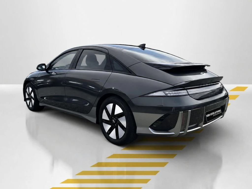 Hyundai-IONIQ 6-image-12
